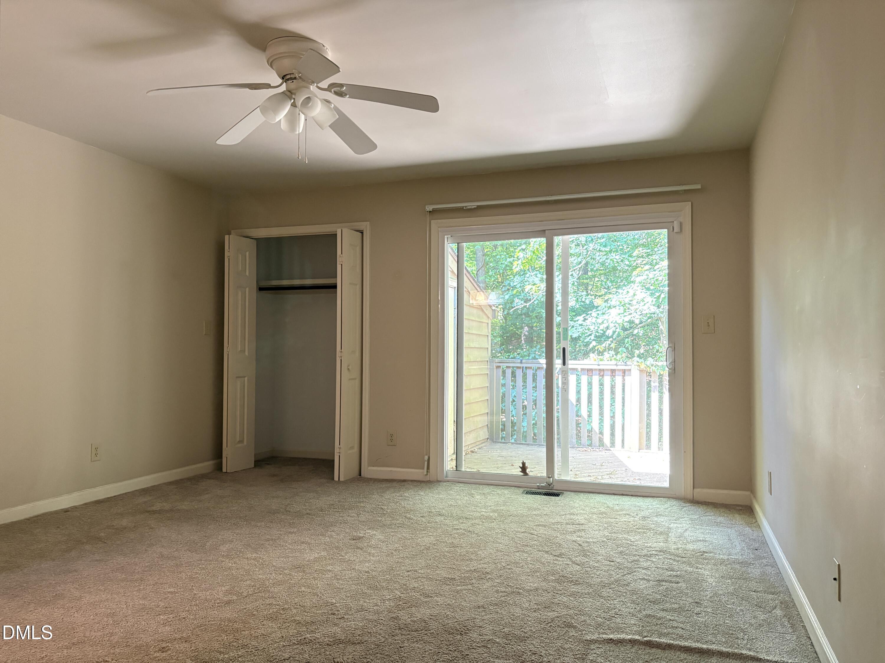 160 Montrose Drive Property Photo 11