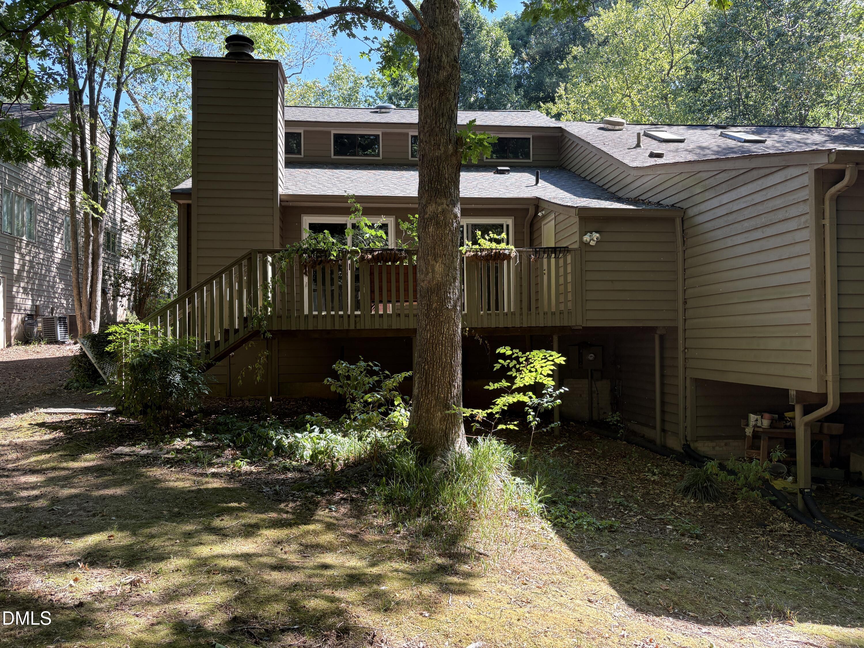 160 Montrose Drive Property Photo 24