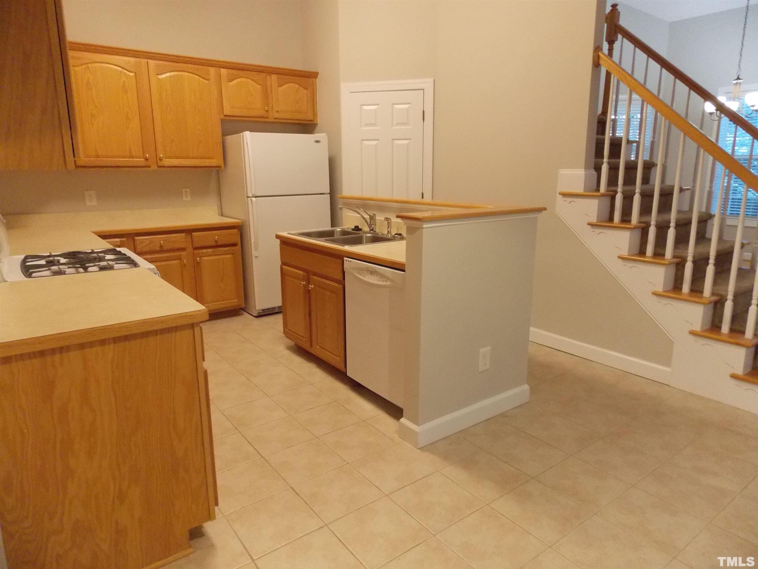 4650 Pooh Corner Drive Property Photo 3