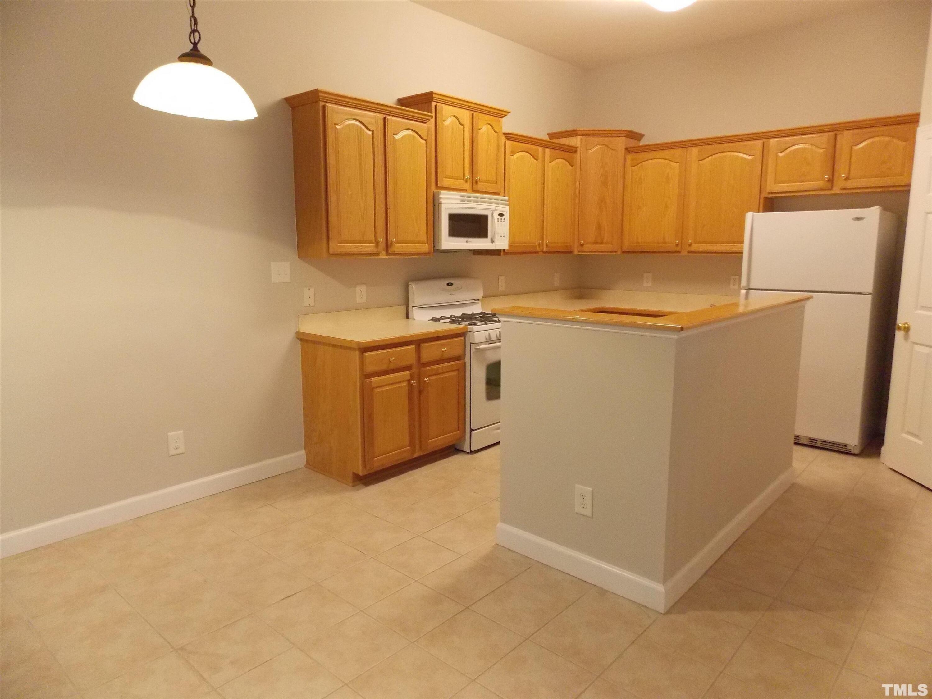 4650 Pooh Corner Drive Property Photo 4