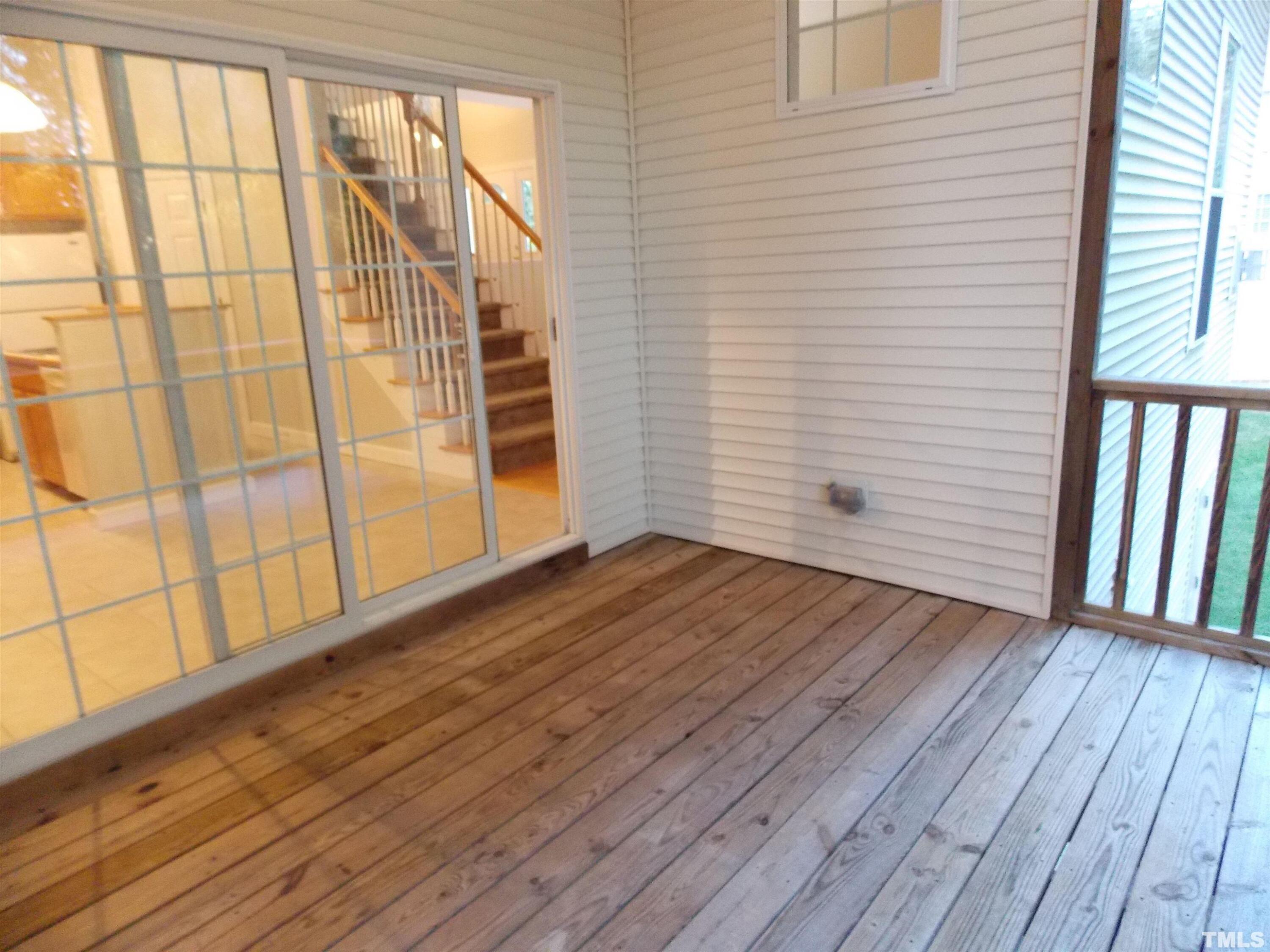 4650 Pooh Corner Drive Property Photo 20