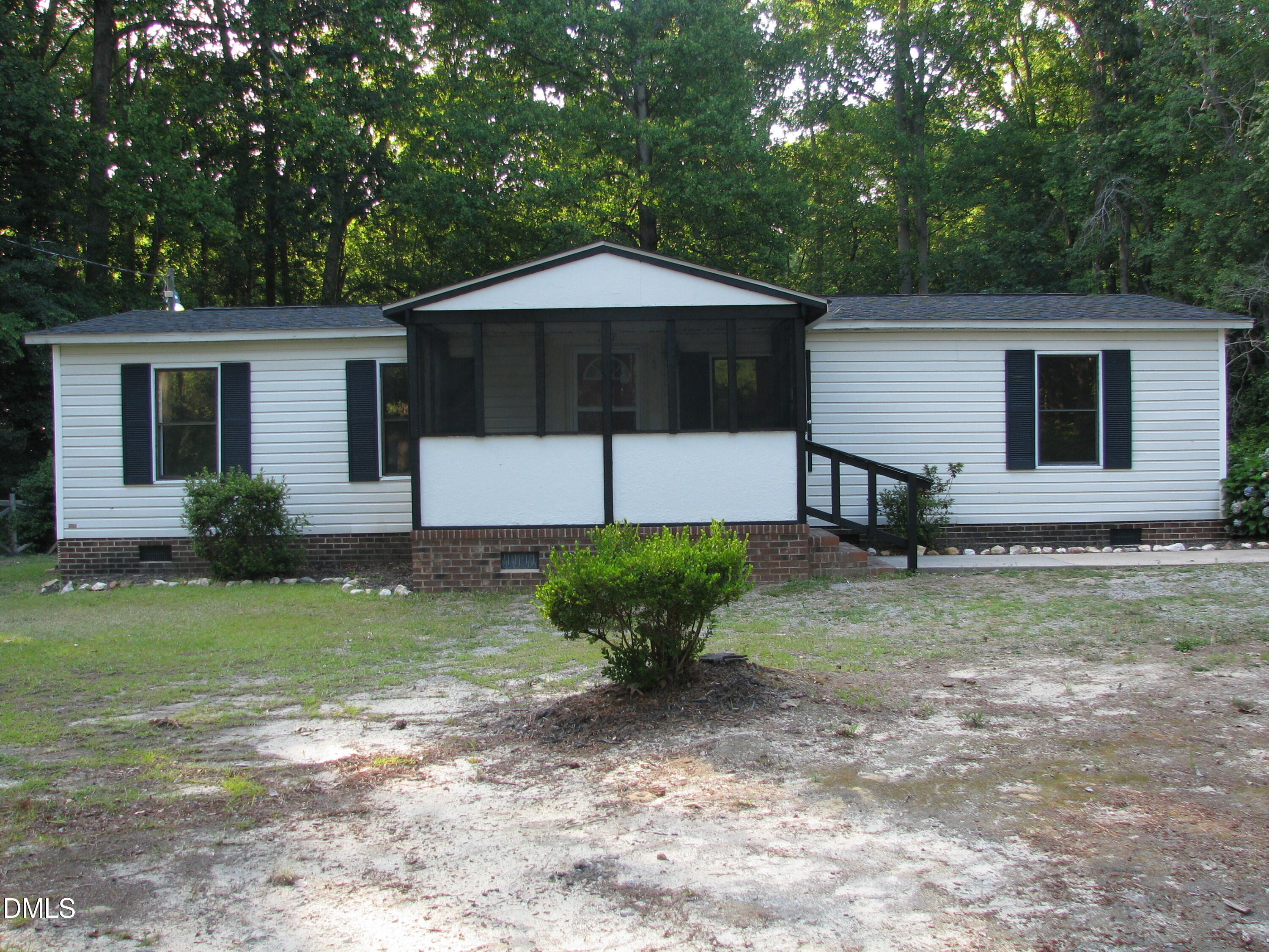 127 Haywood Drive Property Photo 1