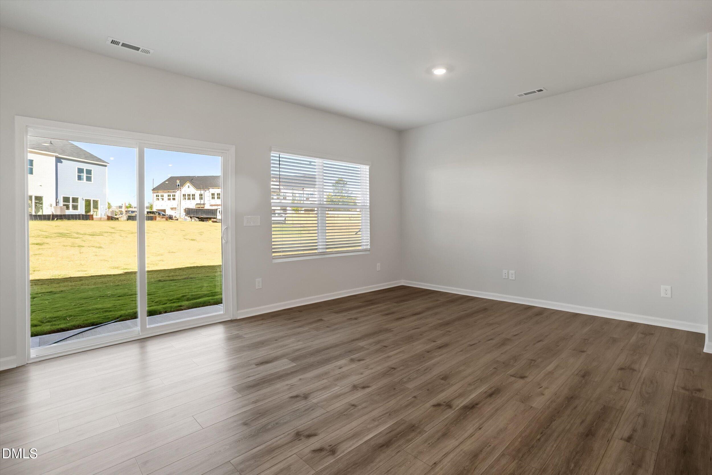 231 Elyse Overlook Lp 38 Property Photo 6