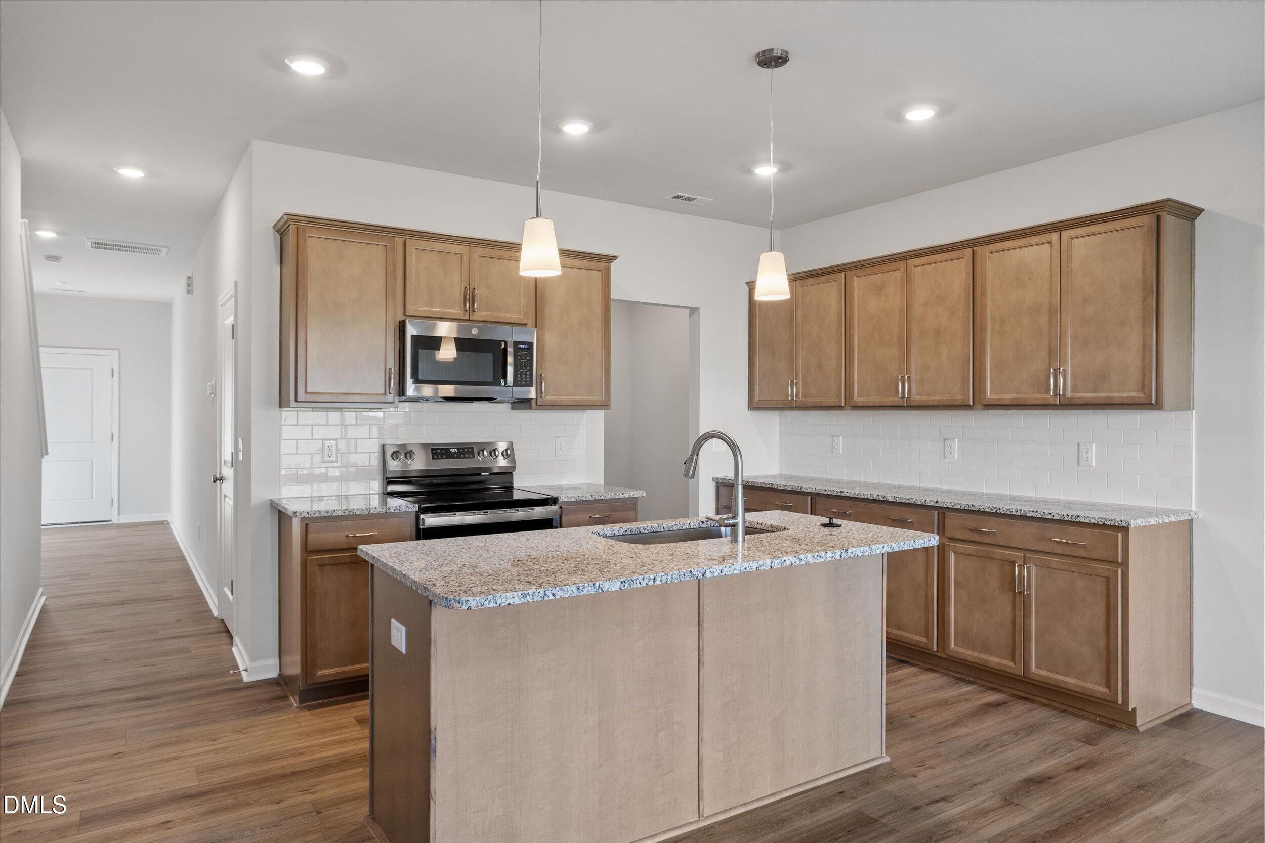231 Elyse Overlook Lp 38 Property Photo 11
