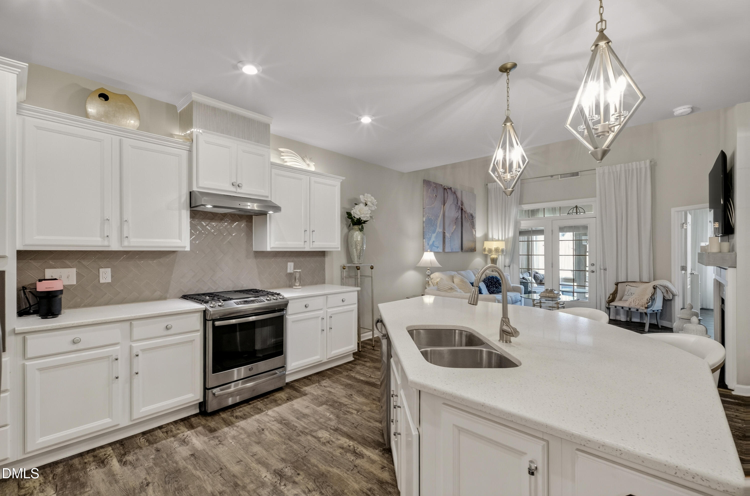 534 Brunello Drive Property Photo 12