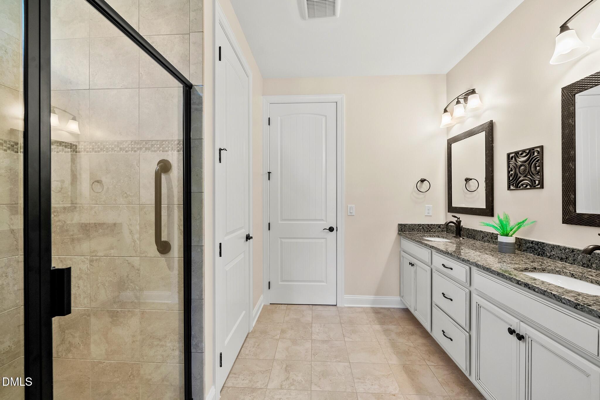1016 Cuthbert Lane Property Photo 32