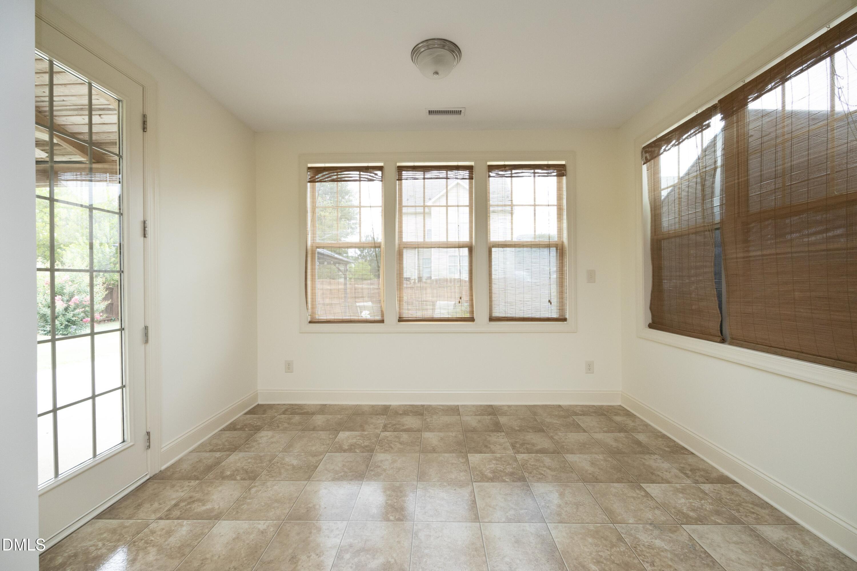 11 Baron Court Property Photo 18