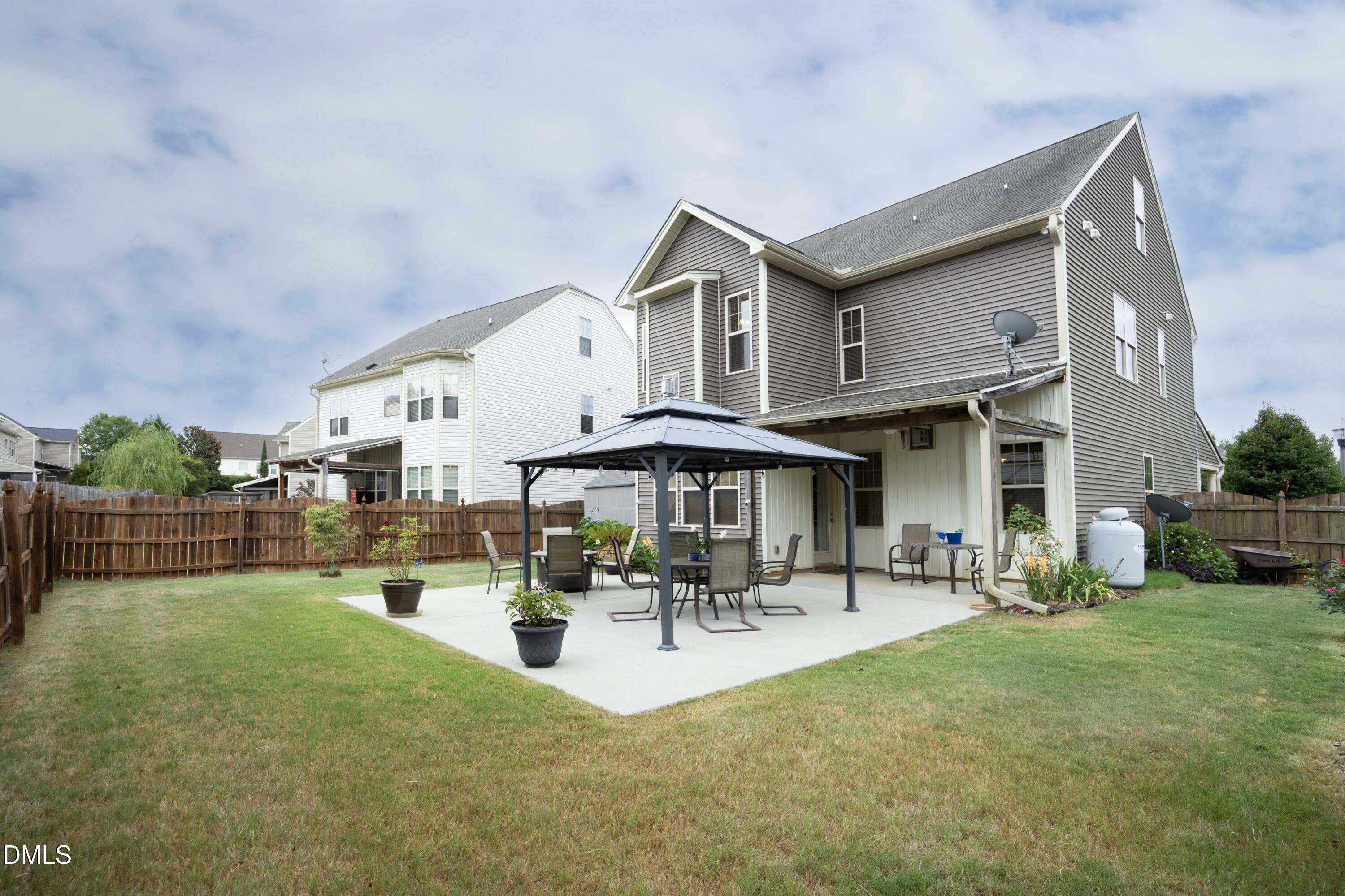 11 Baron Court Property Photo 36