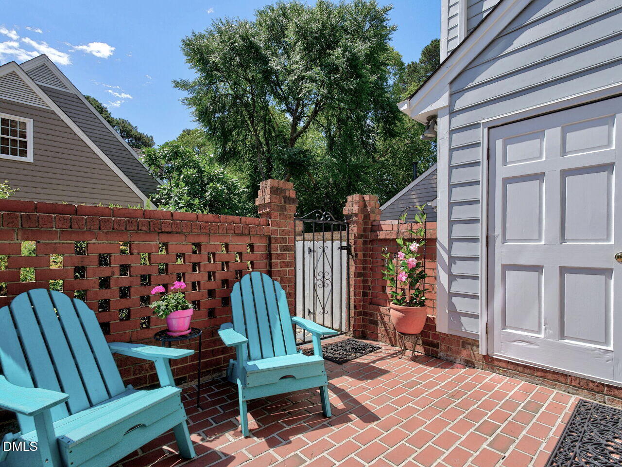 6012 Tenter Banks Square Property Photo 16