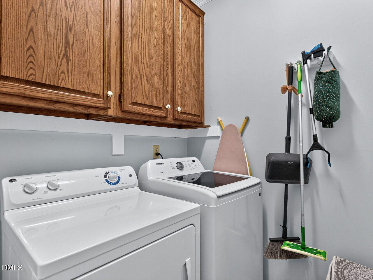 6012 Tenter Banks Square Property Photo 26