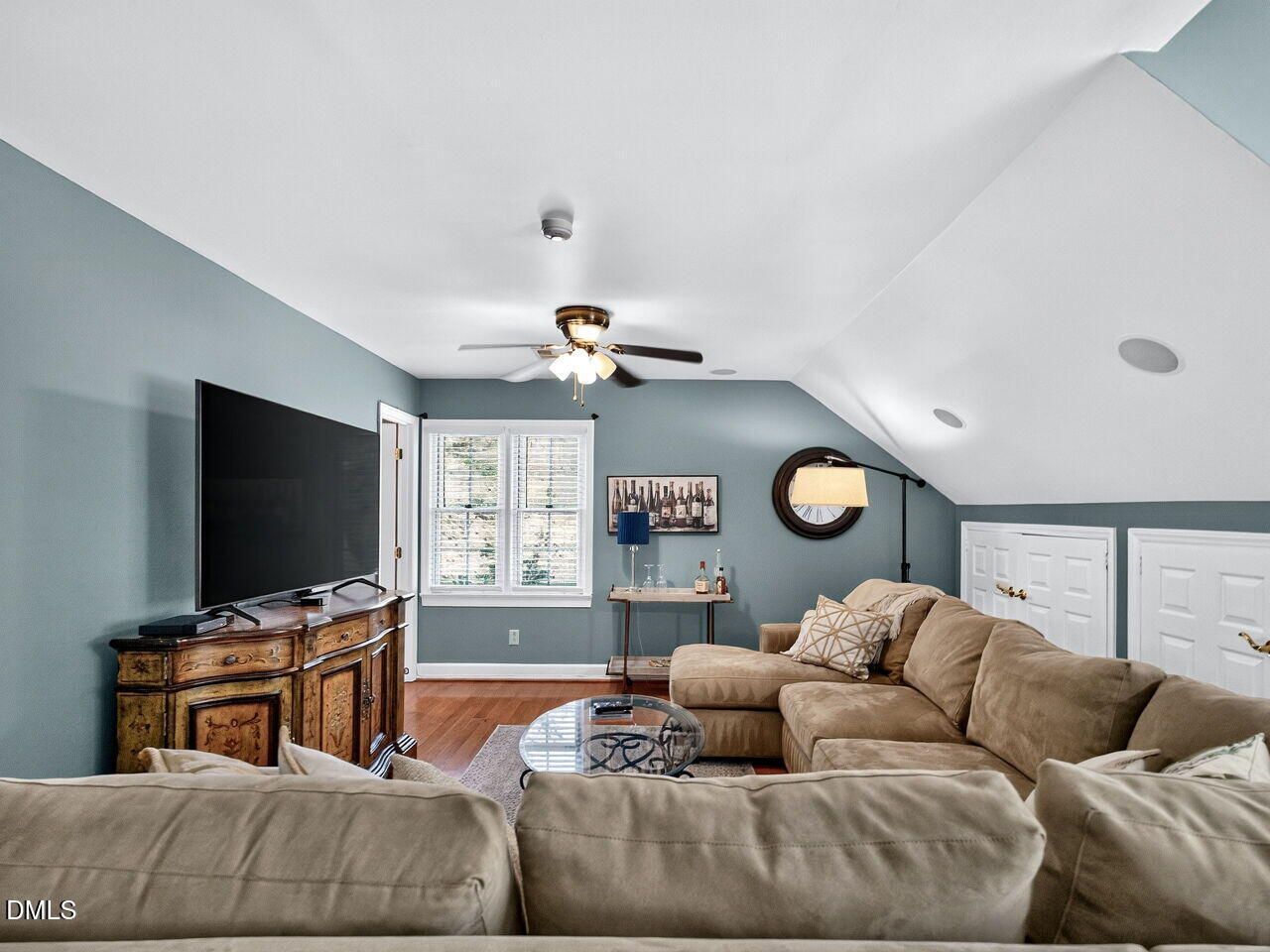 6012 Tenter Banks Square Property Photo 28