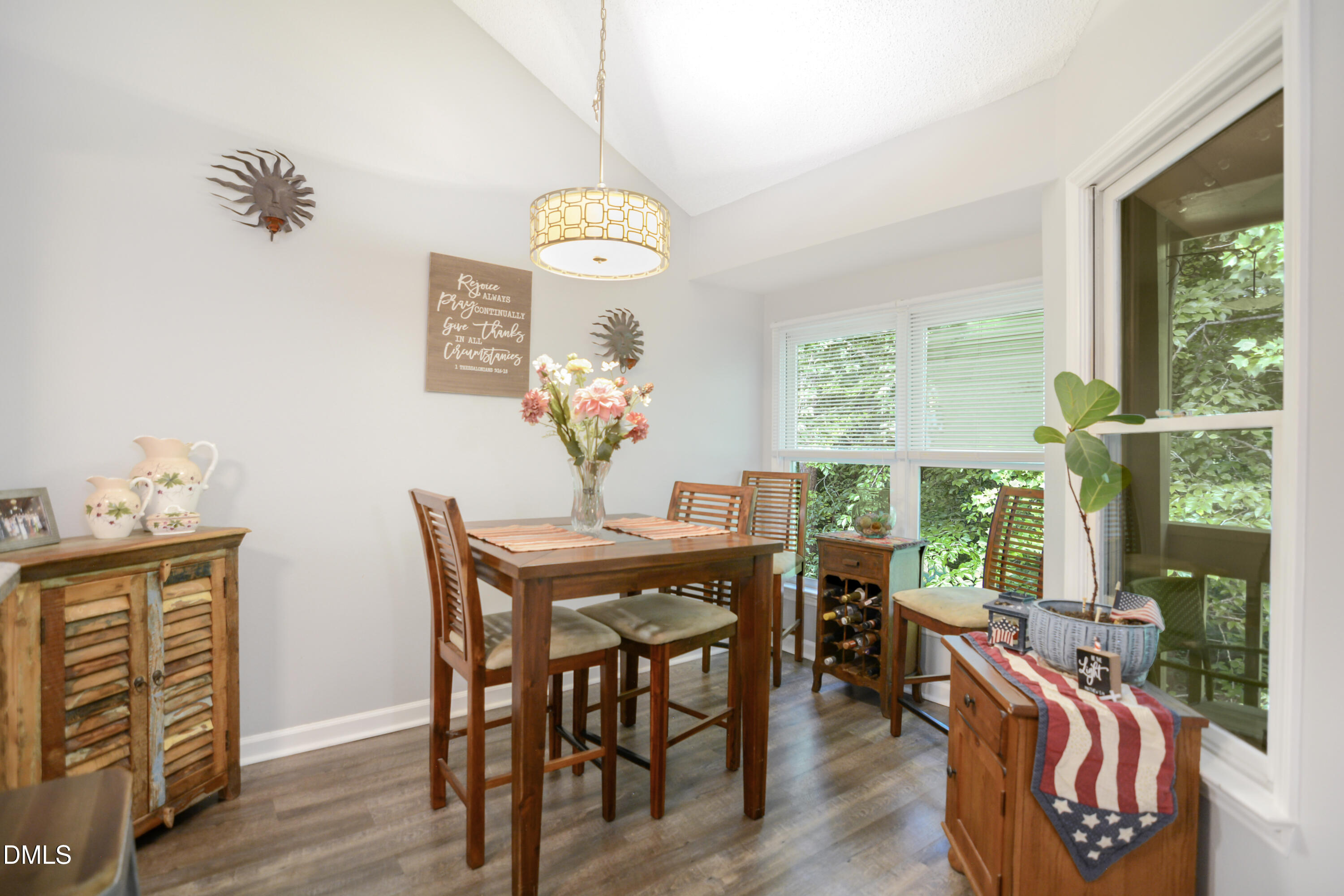 101-2d Marbury Court Property Photo 8
