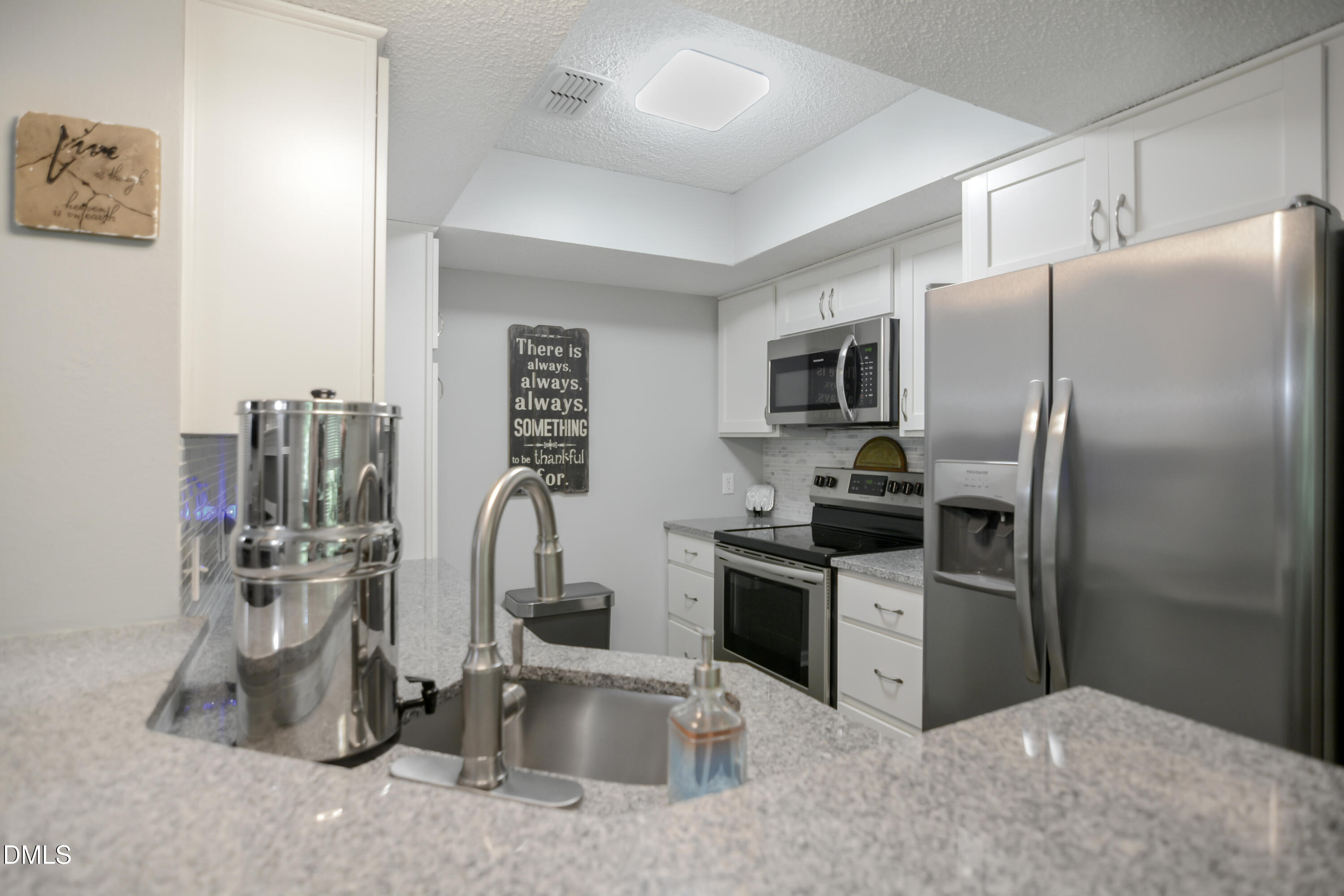 101-2d Marbury Court Property Photo 10