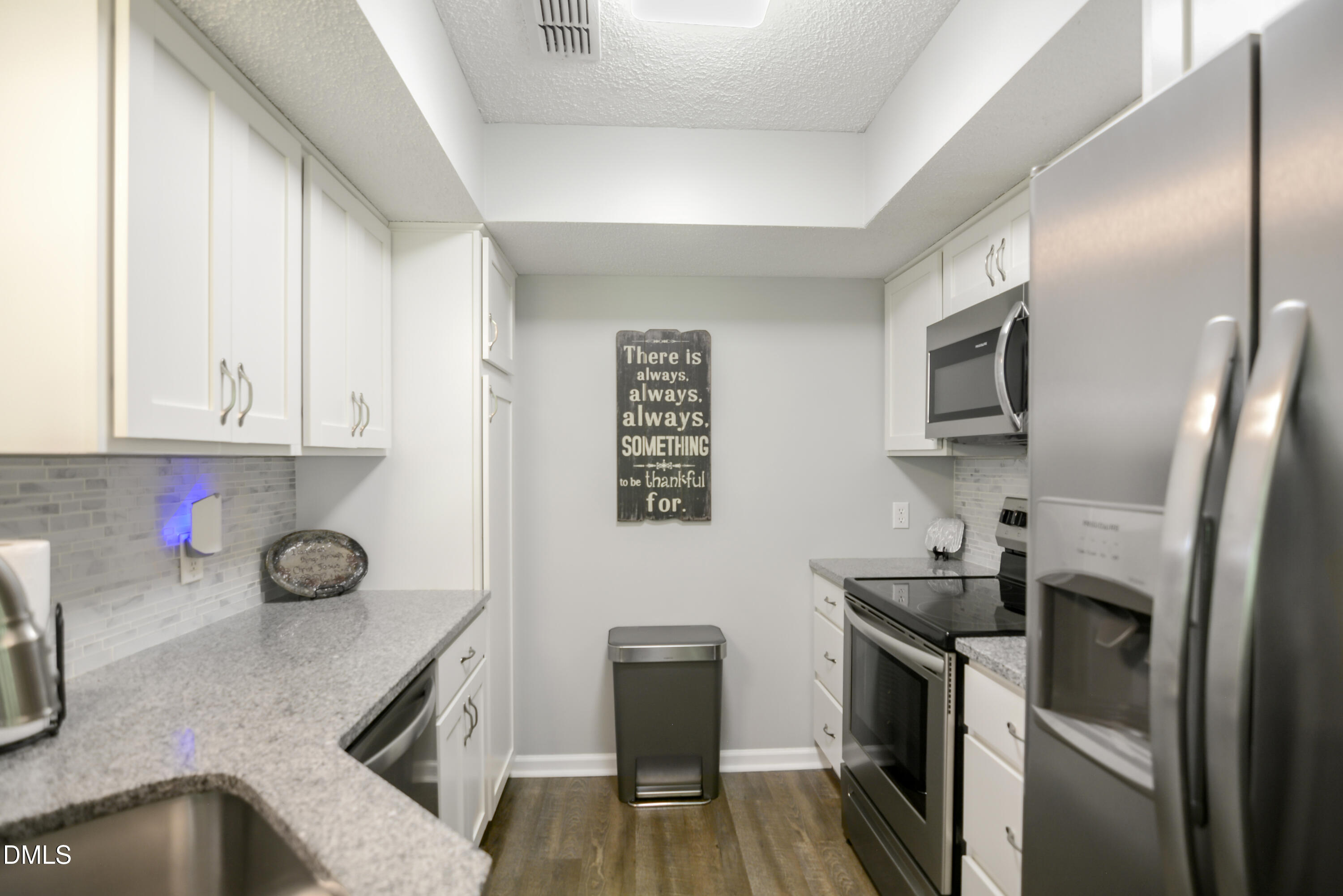 101-2d Marbury Court Property Photo 11
