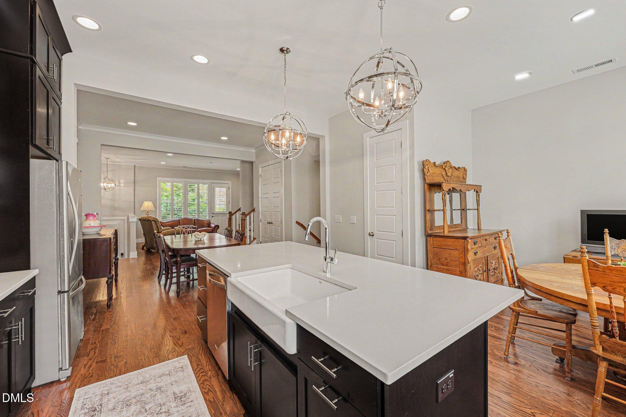 818 Bankston Woods Way Property Photo 3