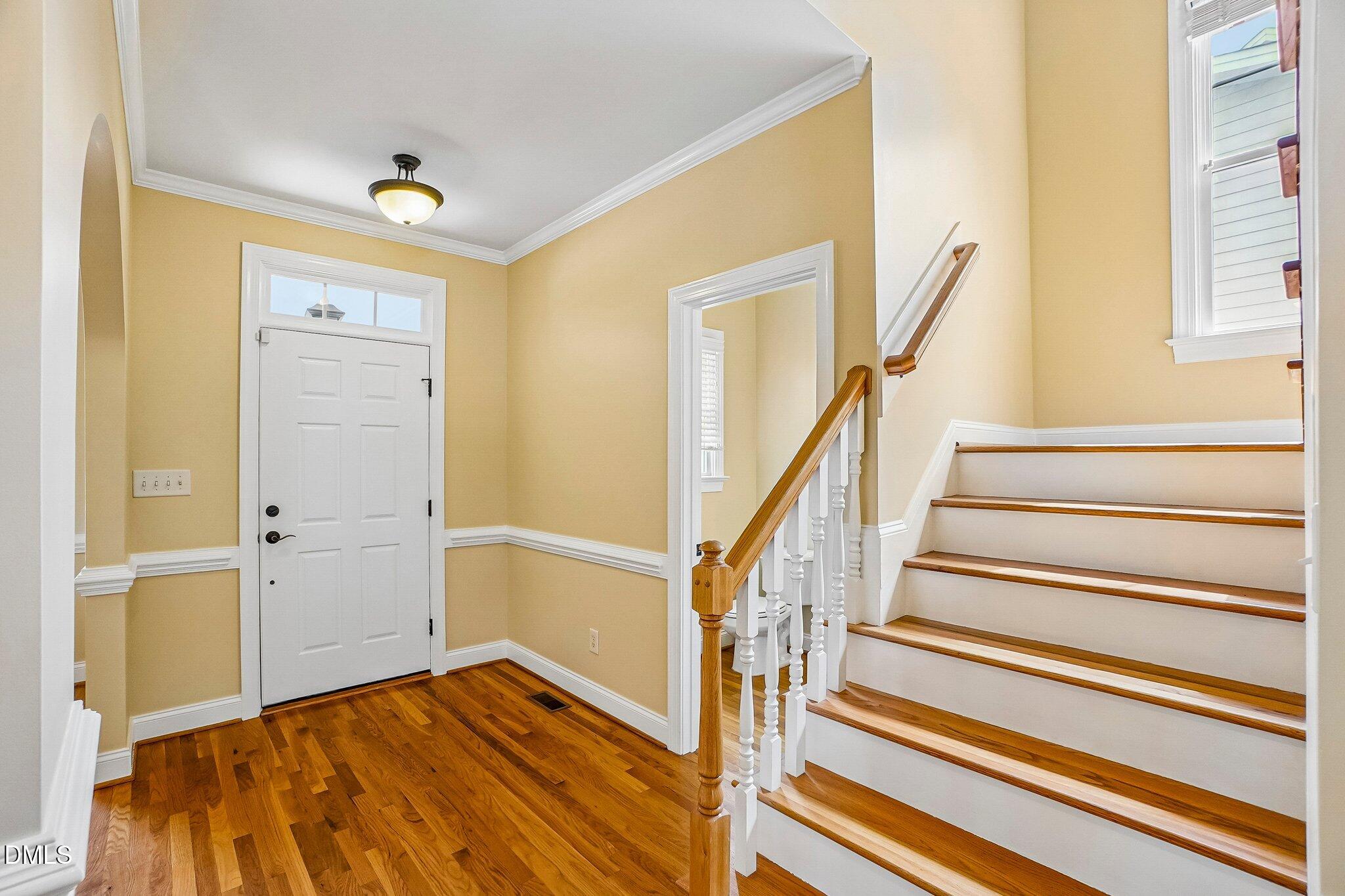 1025 Princeton View Lane Property Photo 3