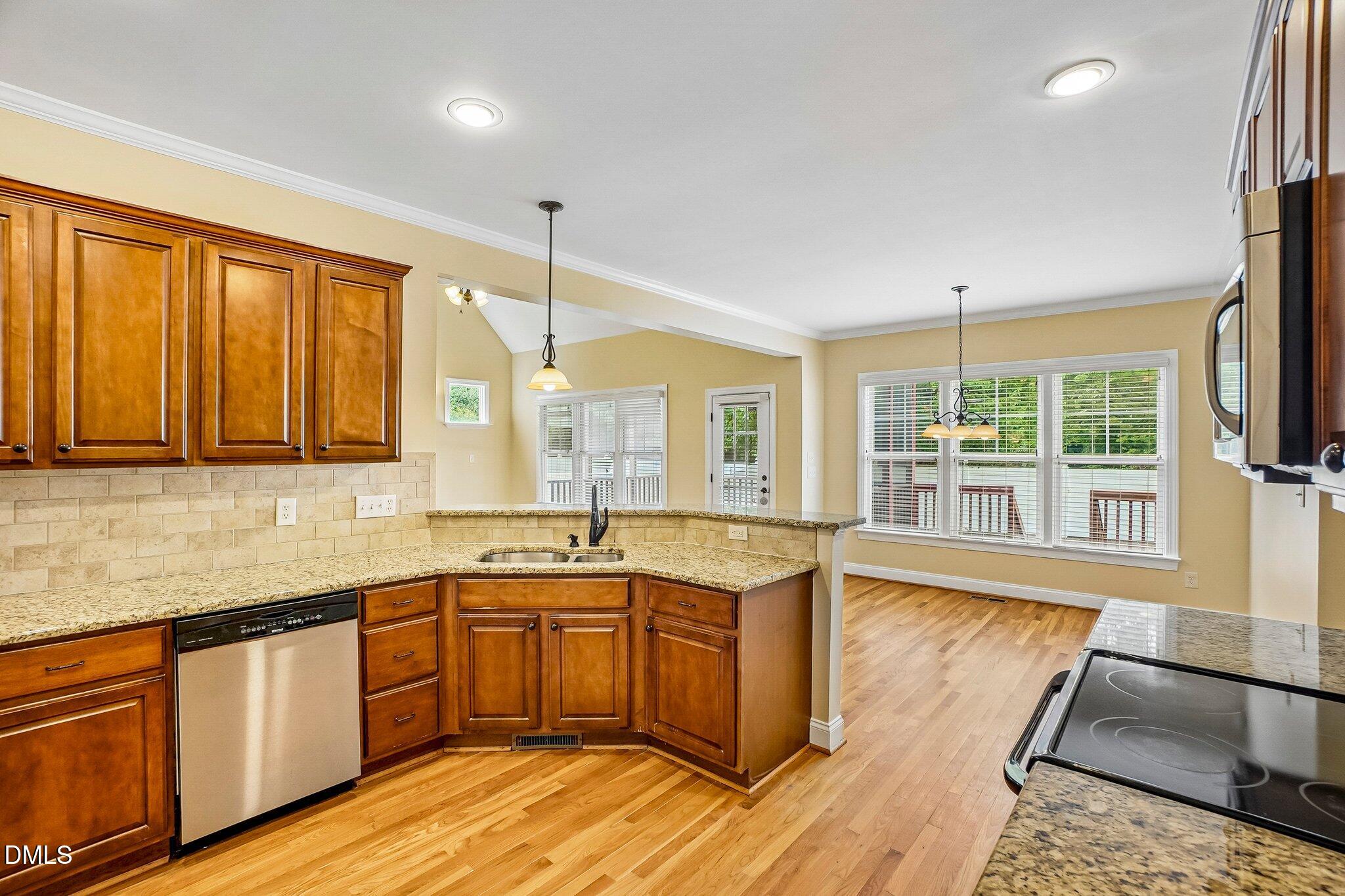 1025 Princeton View Lane Property Photo 10