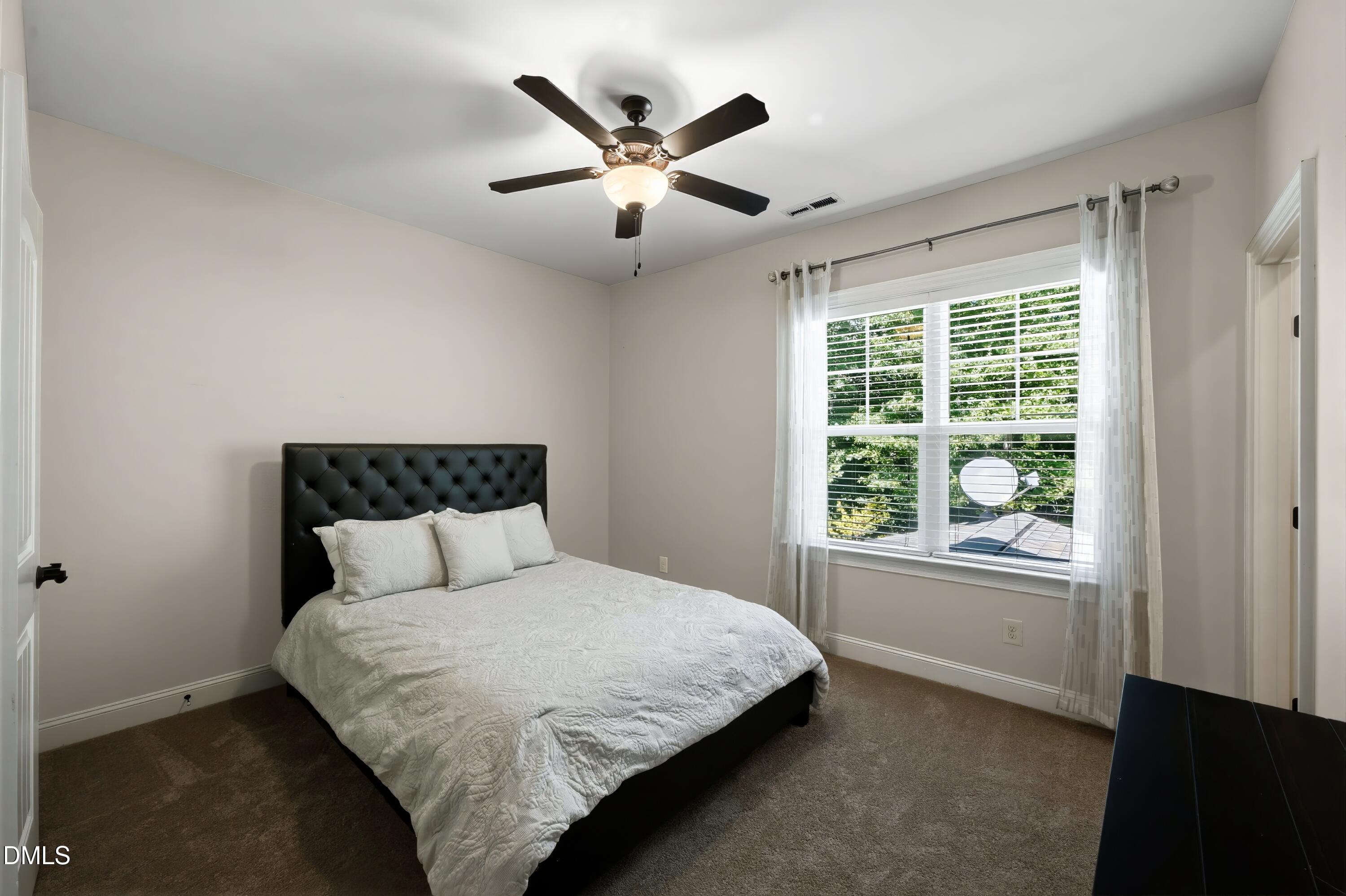 101 Roseberry Way Property Photo 25