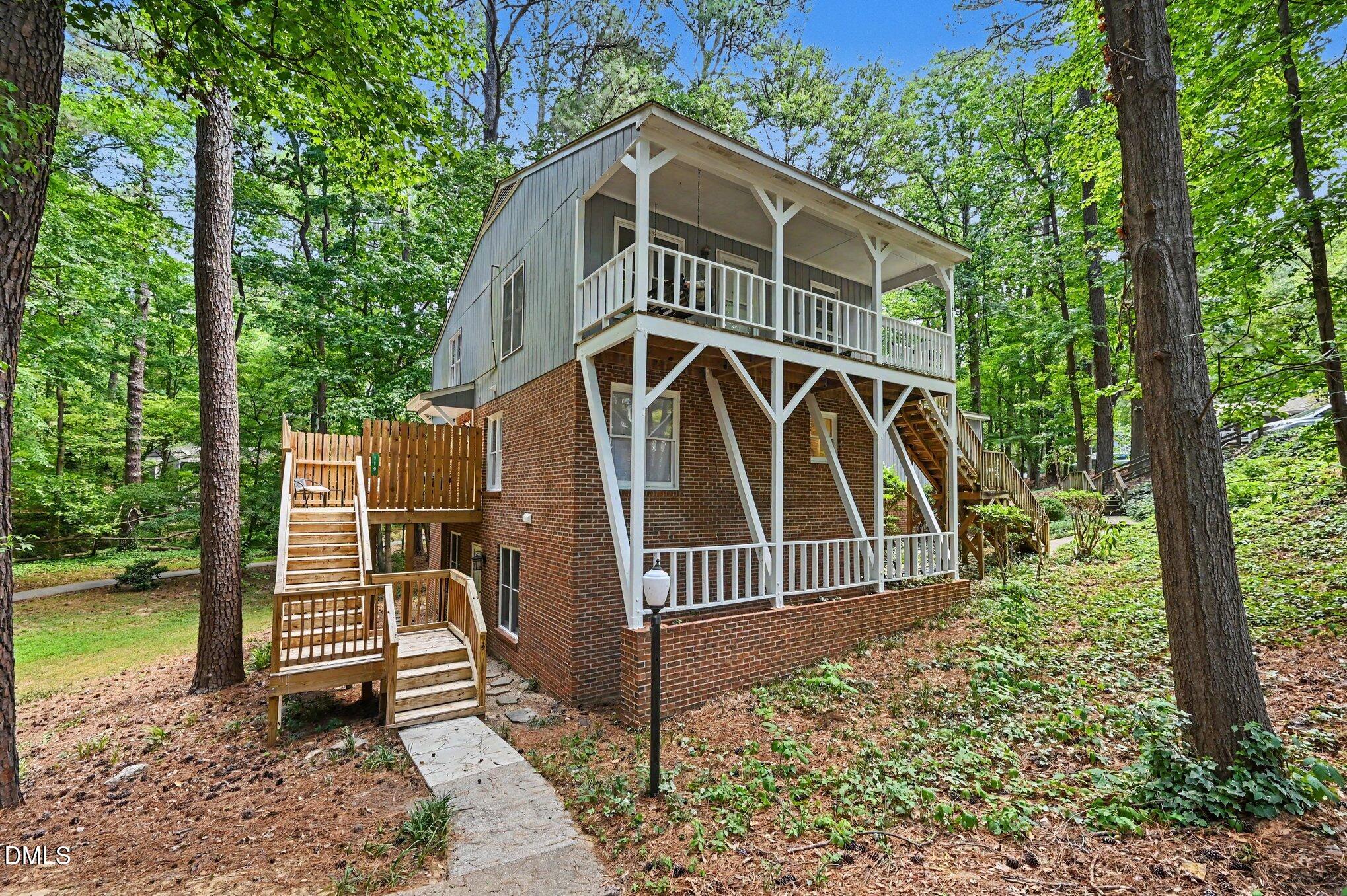 119 Carmichael Court Property Photo 5