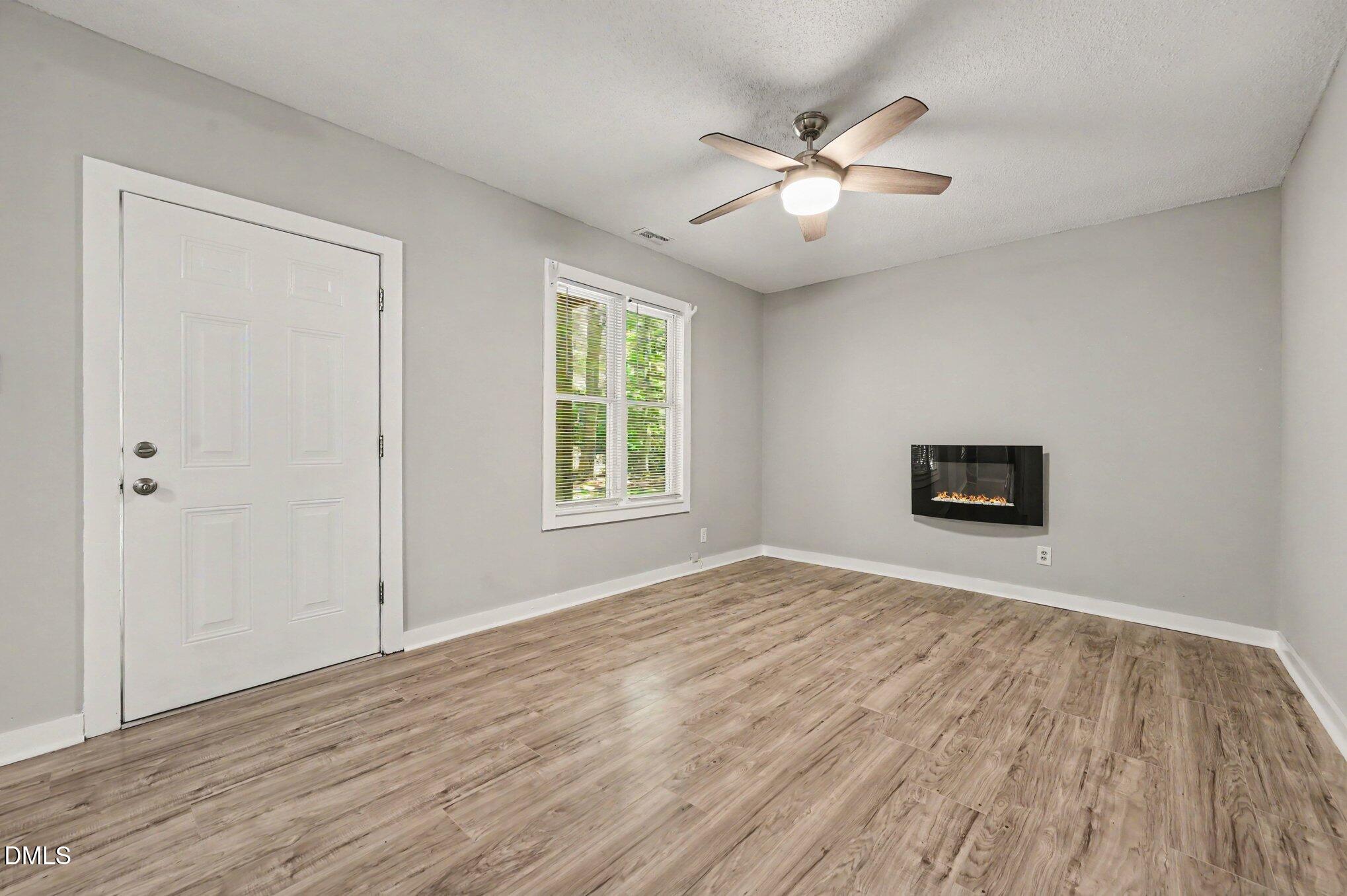 119 Carmichael Court Property Photo 24