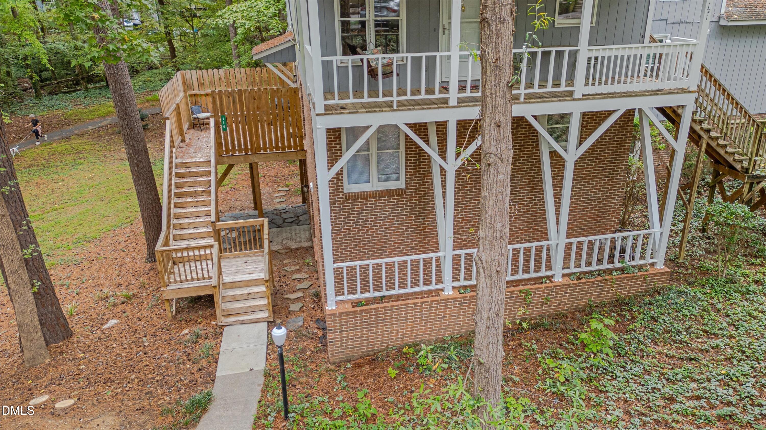 119 Carmichael Court Property Photo 26