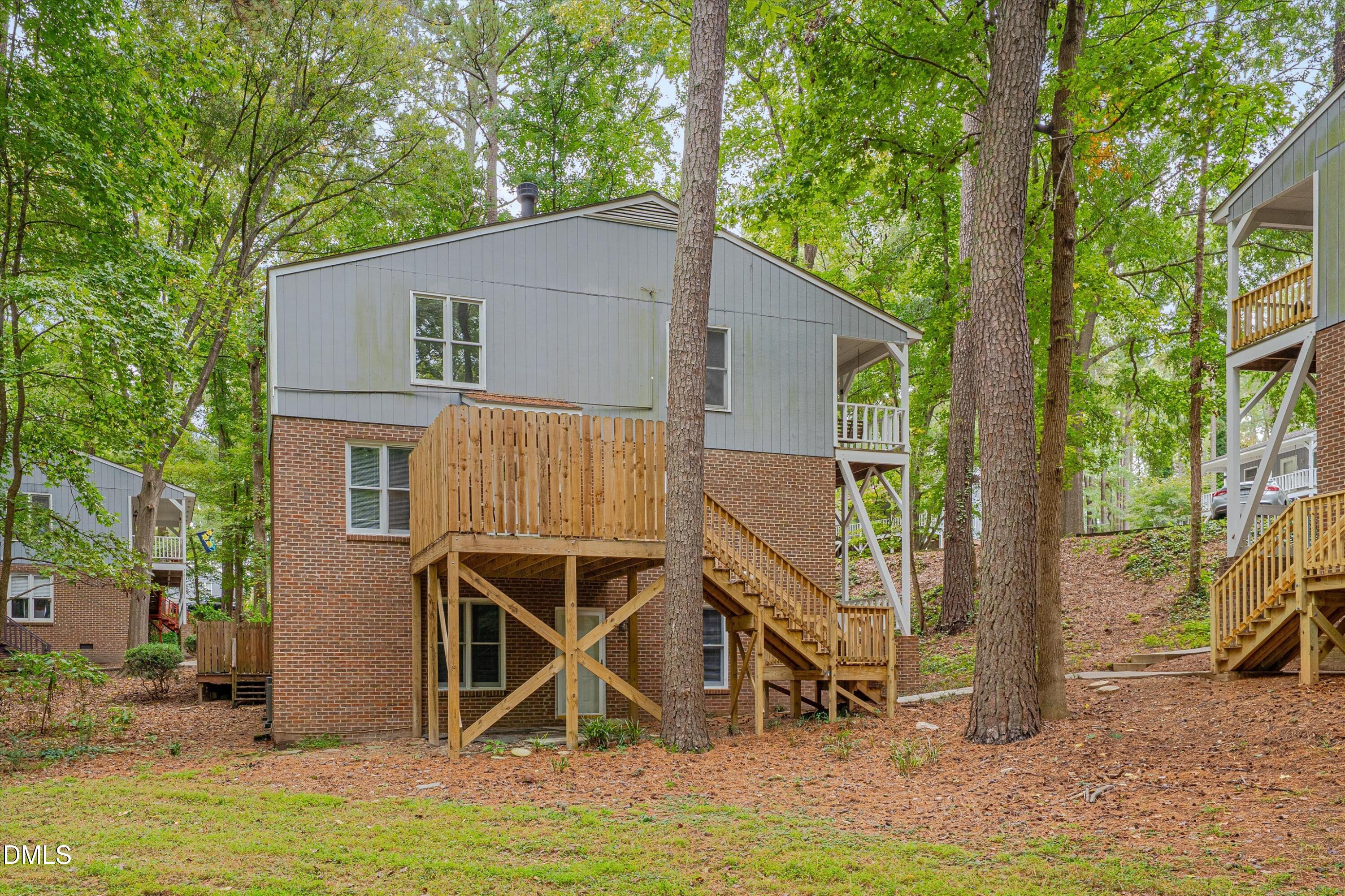 119 Carmichael Court Property Photo 34