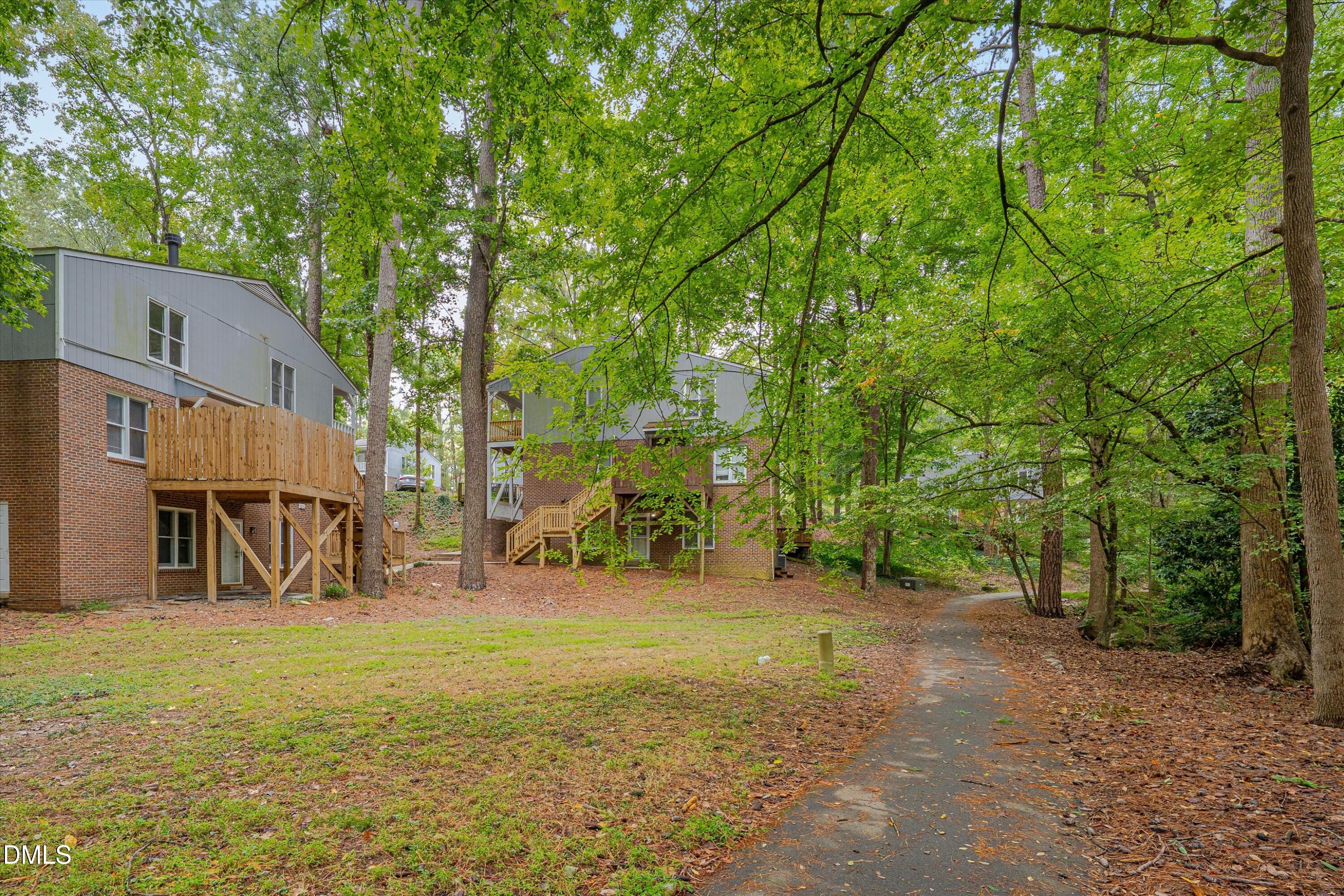 119 Carmichael Court Property Photo 37