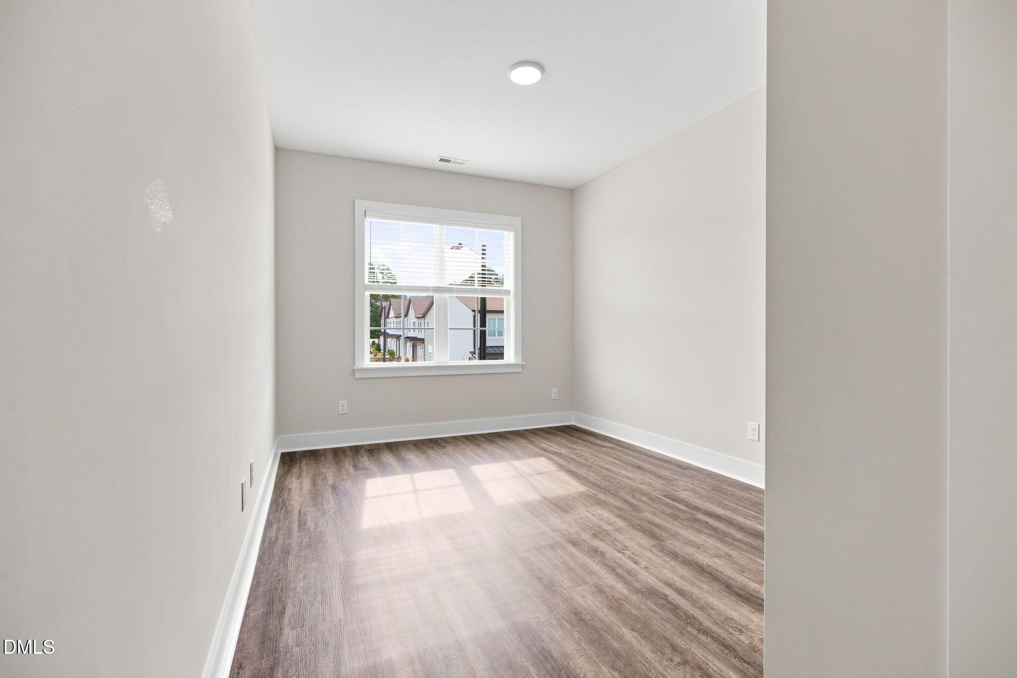621-629 Marshskip Way Property Photo 31