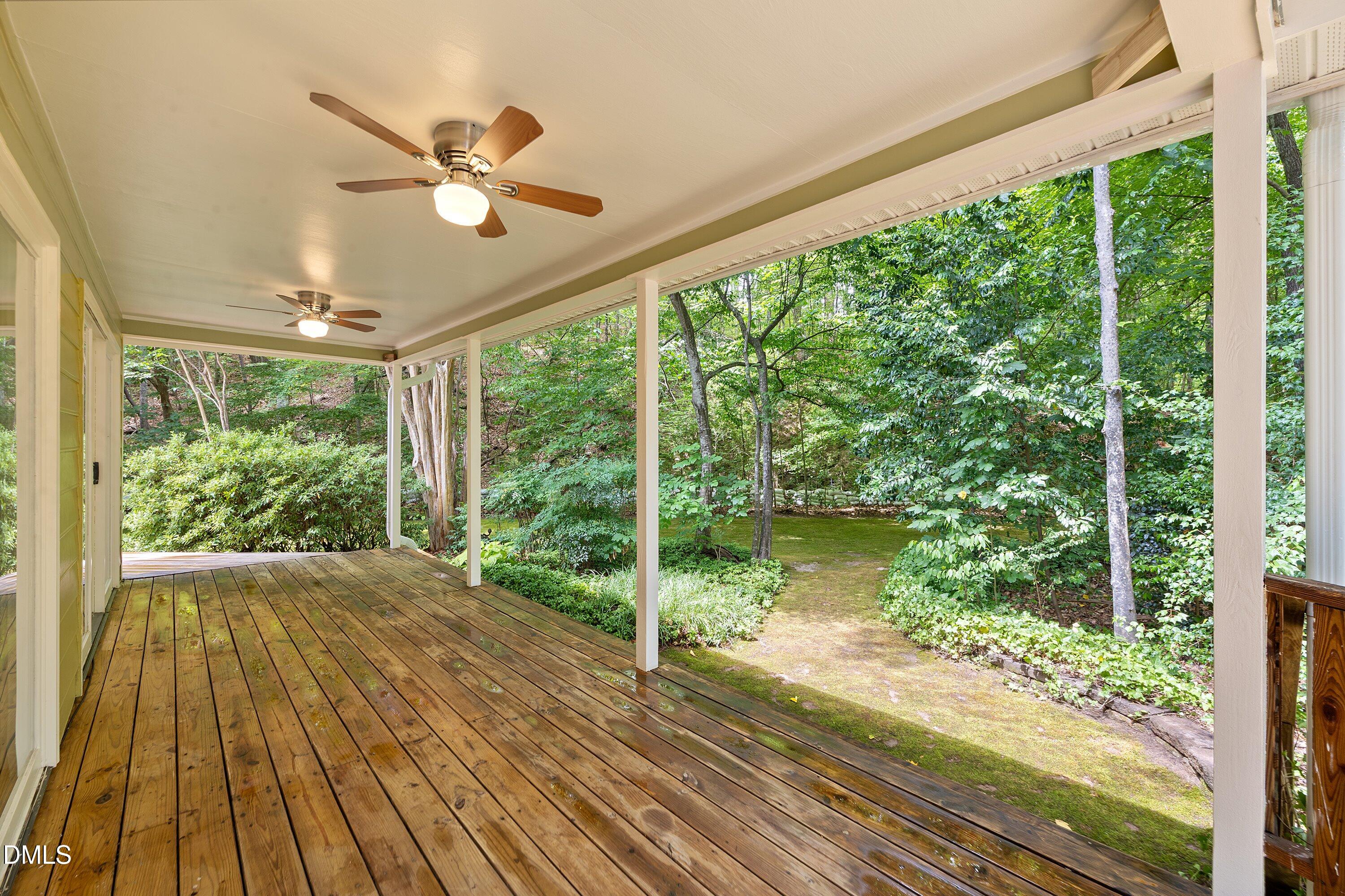 104 Empire Circle Property Photo 5