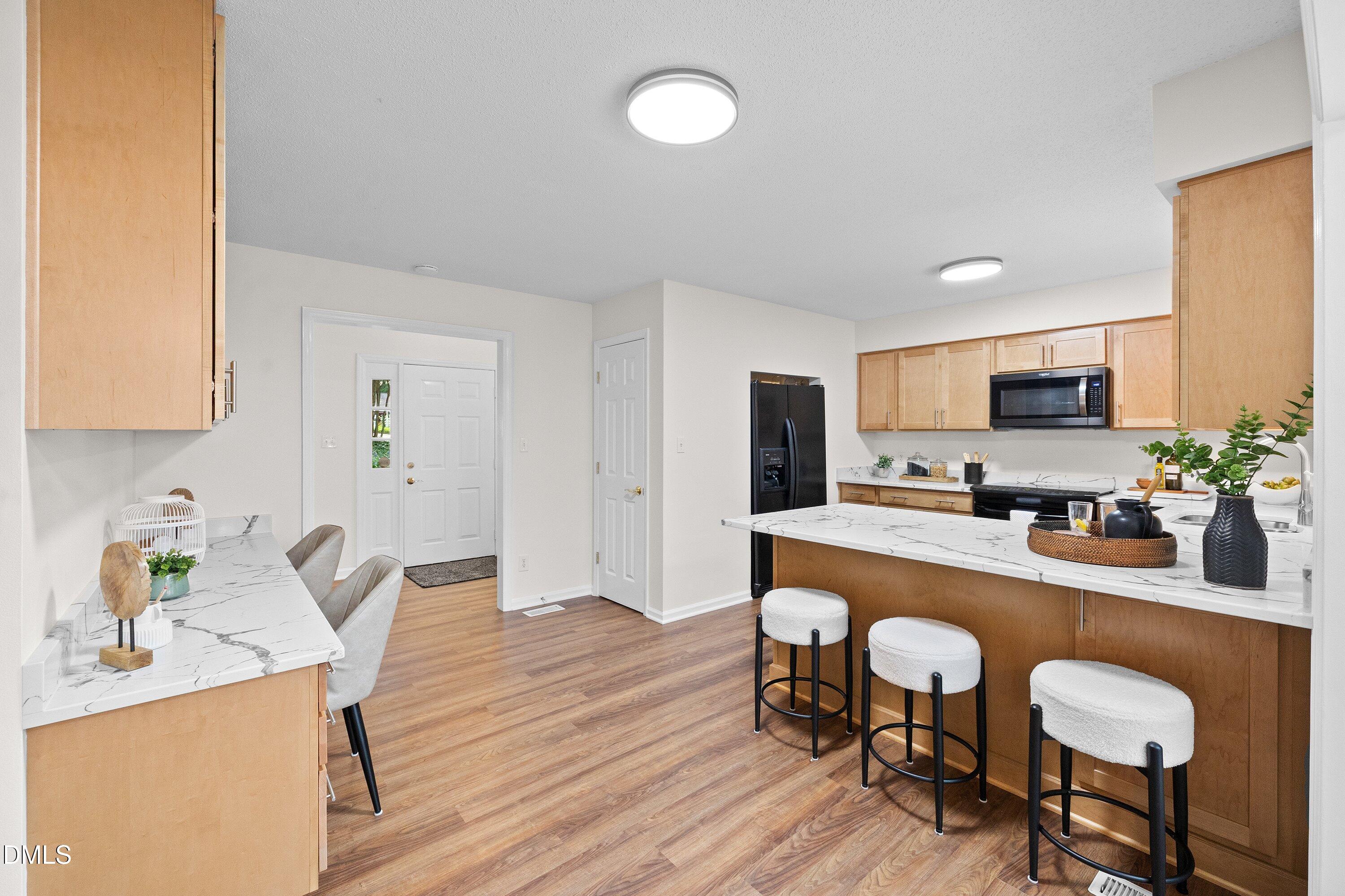 104 Empire Circle Property Photo 14