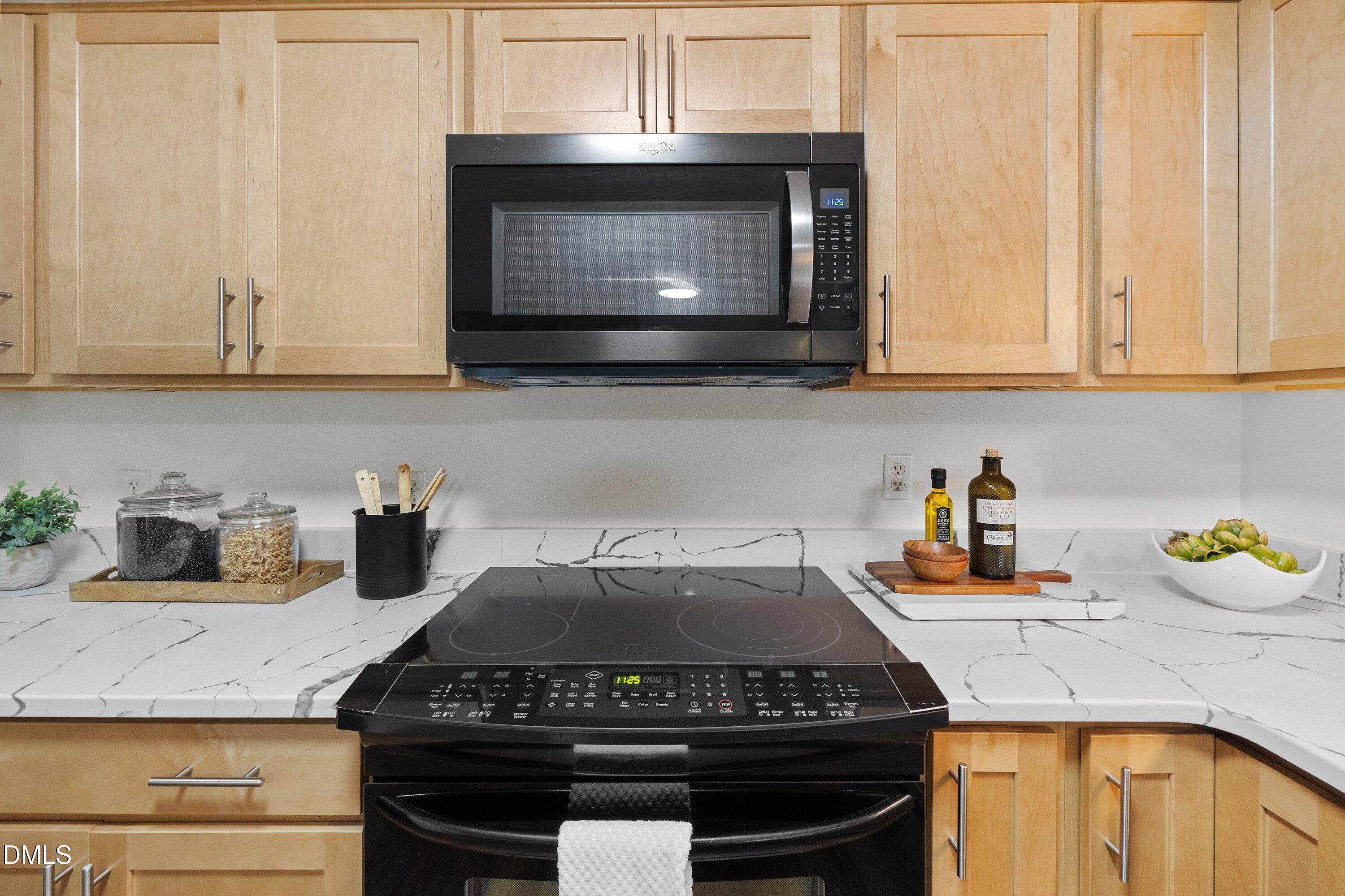 104 Empire Circle Property Photo 17