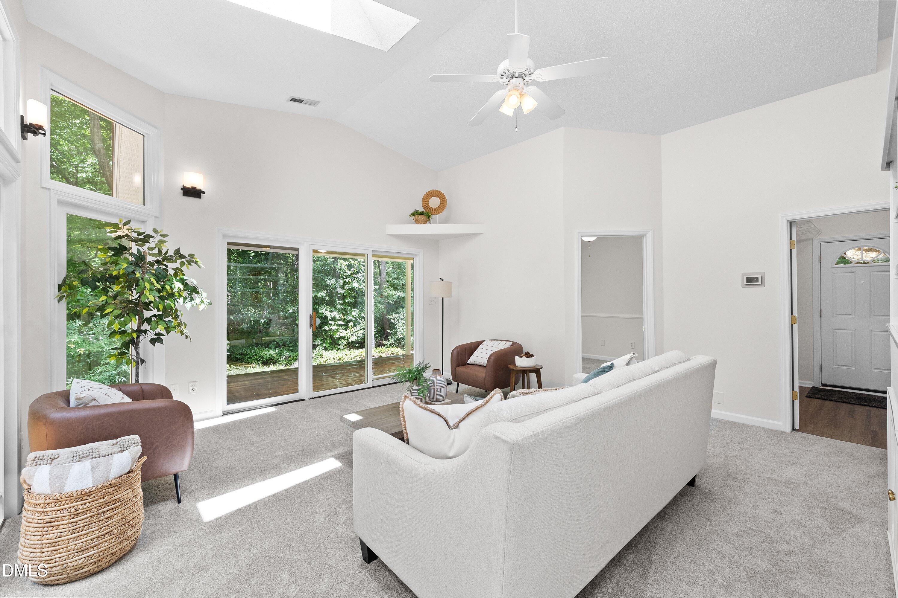 104 Empire Circle Property Photo 28