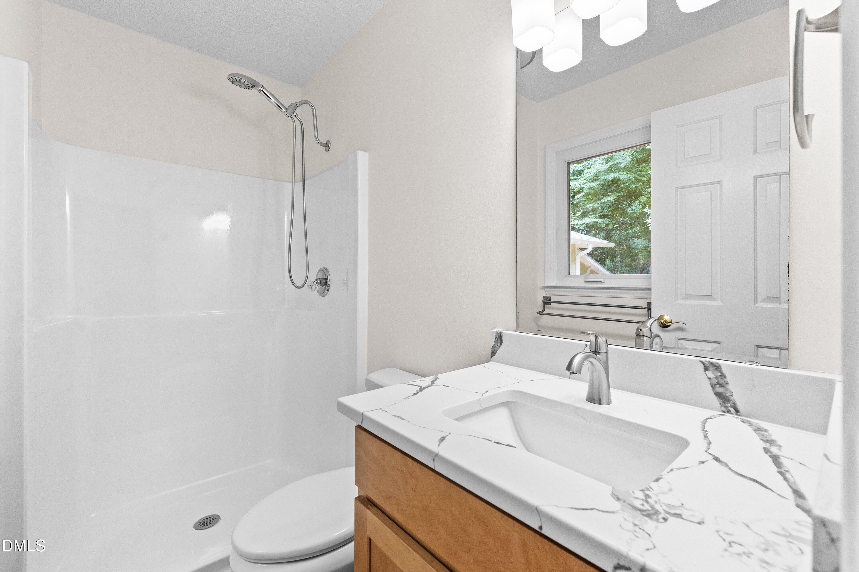 104 Empire Circle Property Photo 43