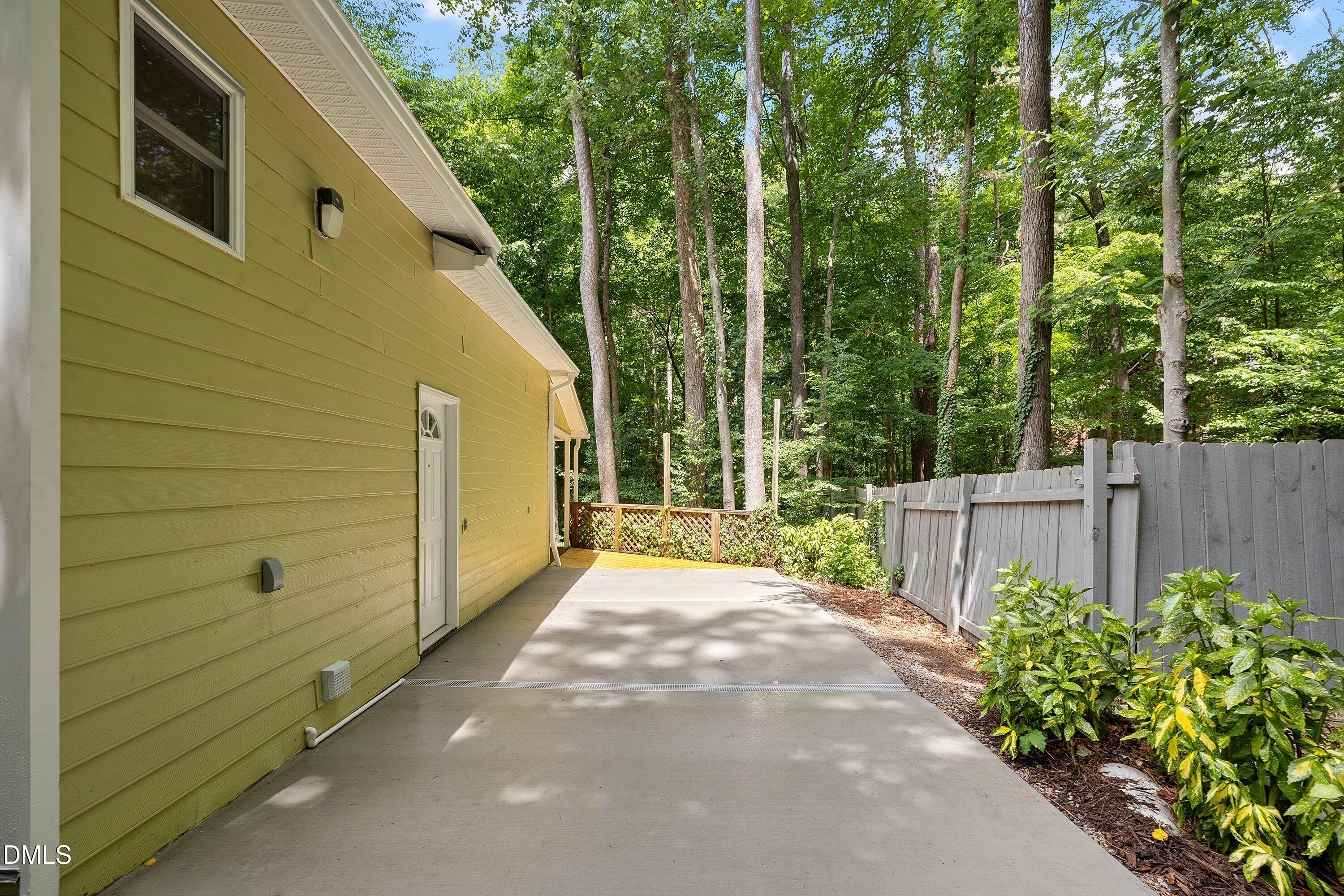 104 Empire Circle Property Photo 56