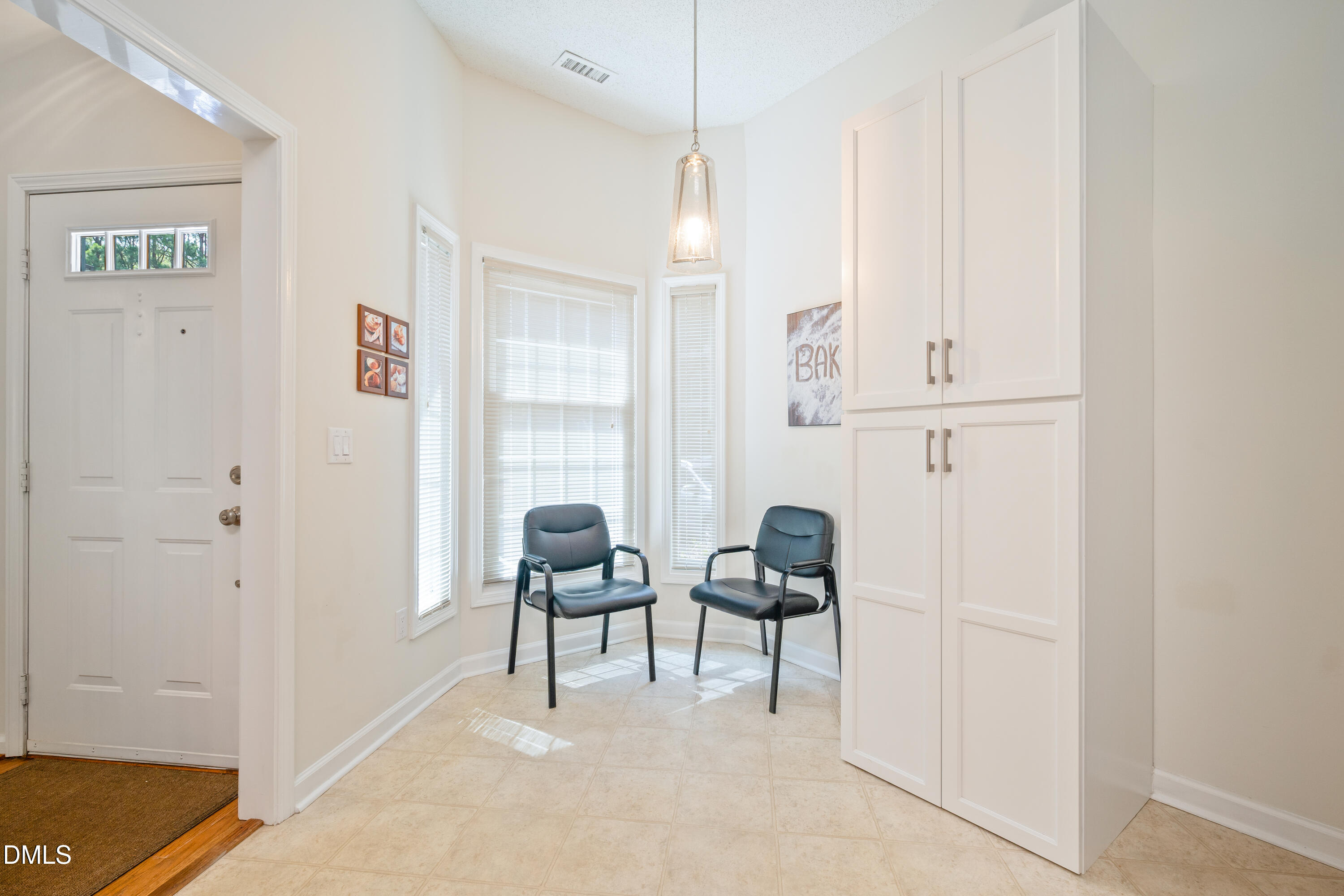 100 Riverwalk Circle Property Photo 7