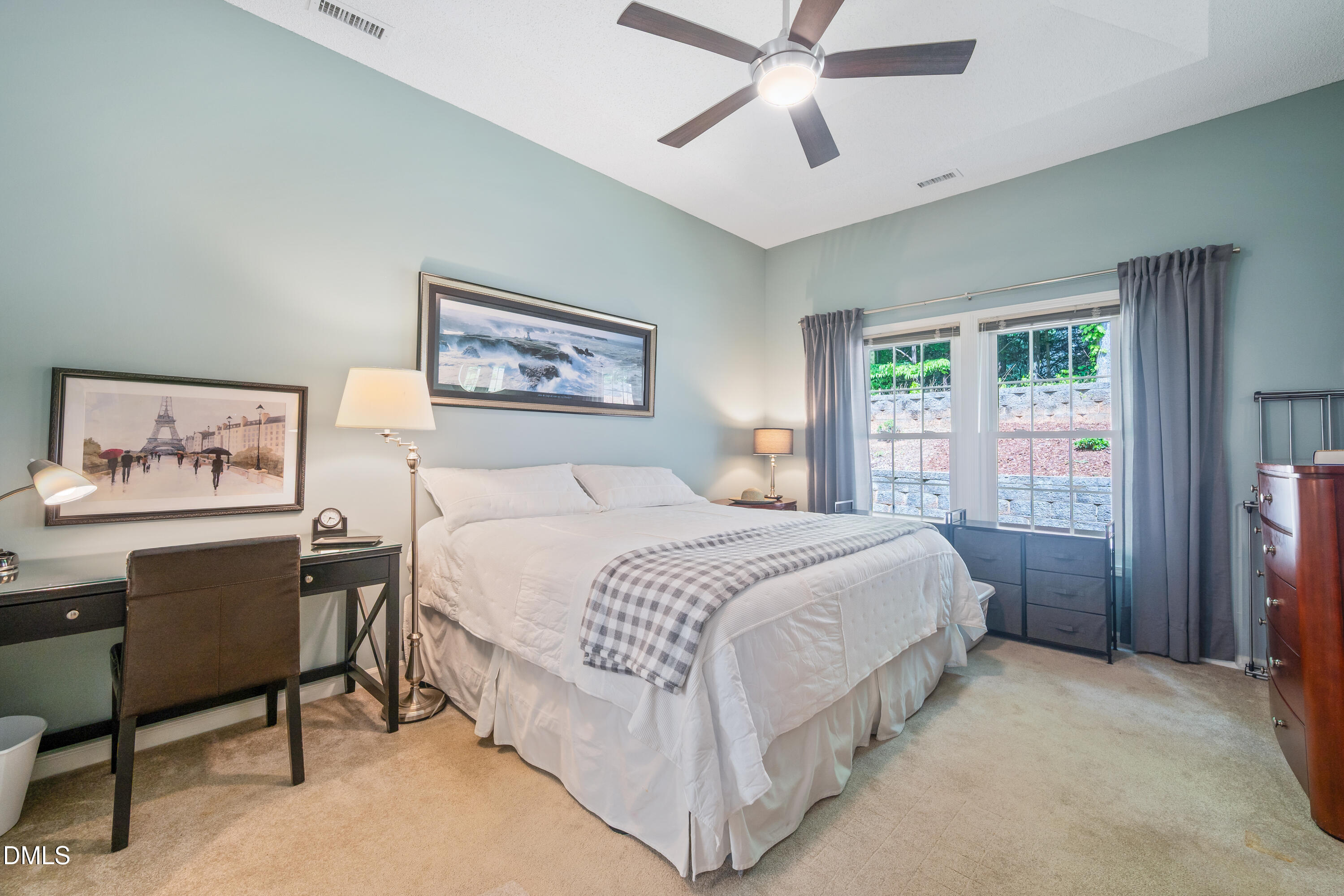 100 Riverwalk Circle Property Photo 18
