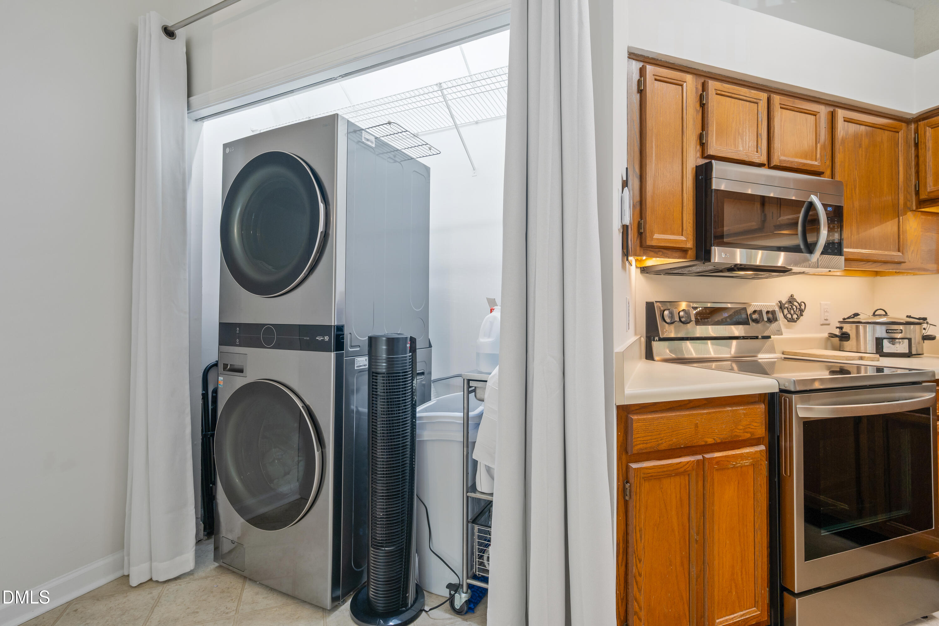 100 Riverwalk Circle Property Photo 26