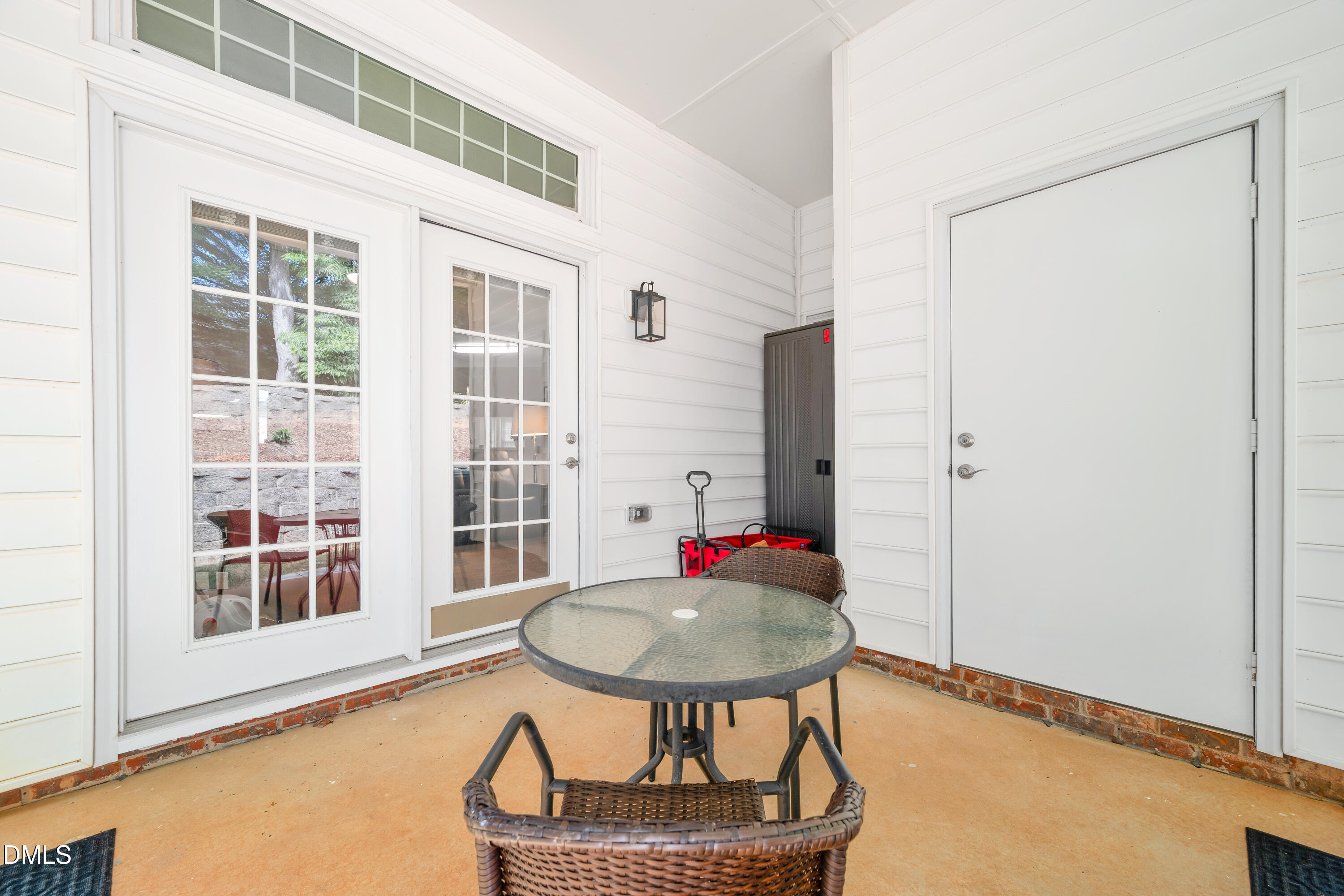 100 Riverwalk Circle Property Photo 29