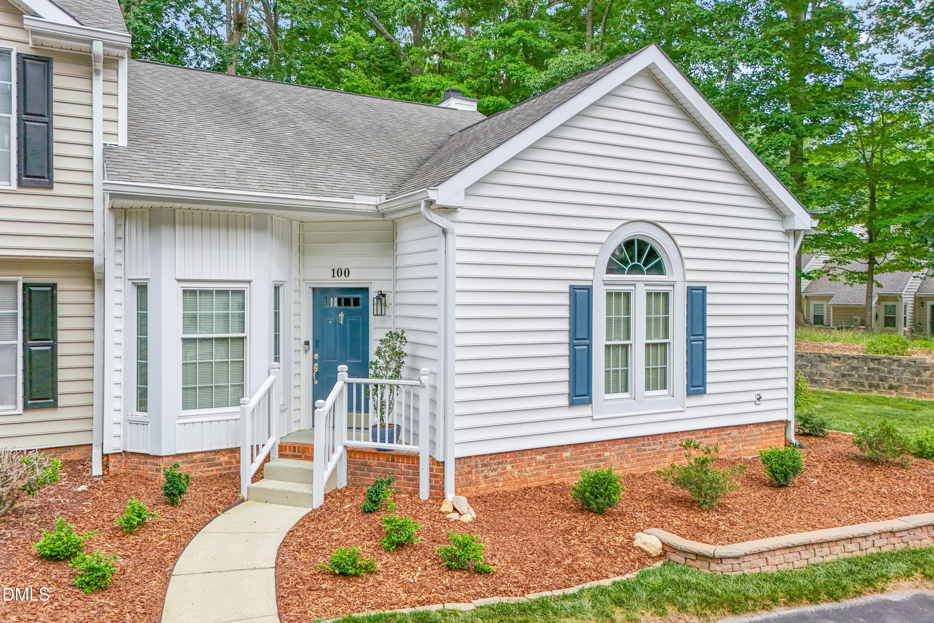 100 Riverwalk Circle Property Photo 30