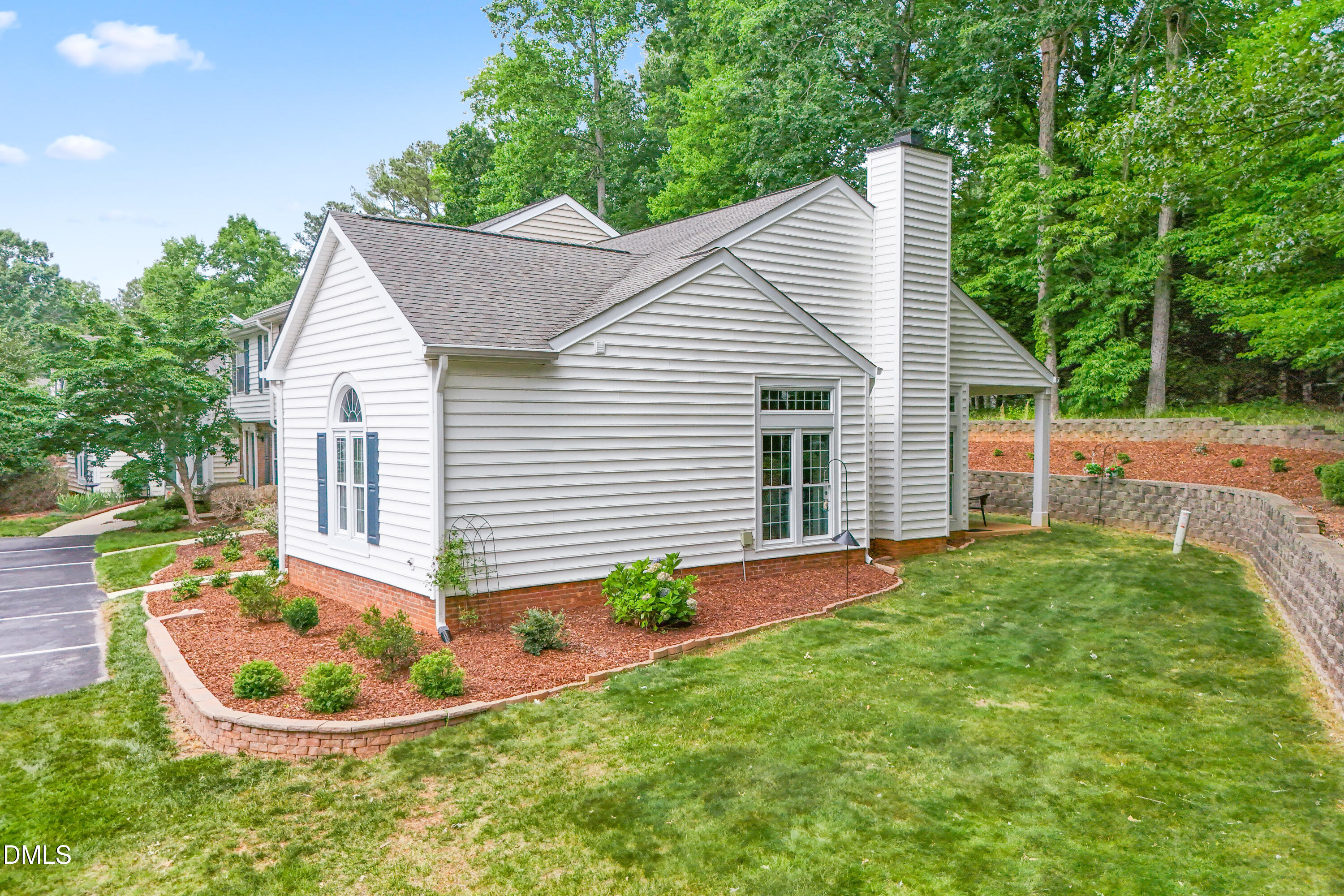 100 Riverwalk Circle Property Photo 31