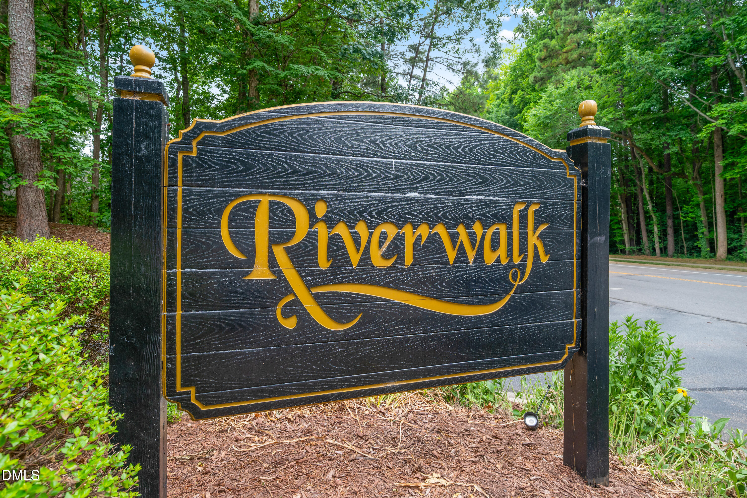 100 Riverwalk Circle Property Photo 34