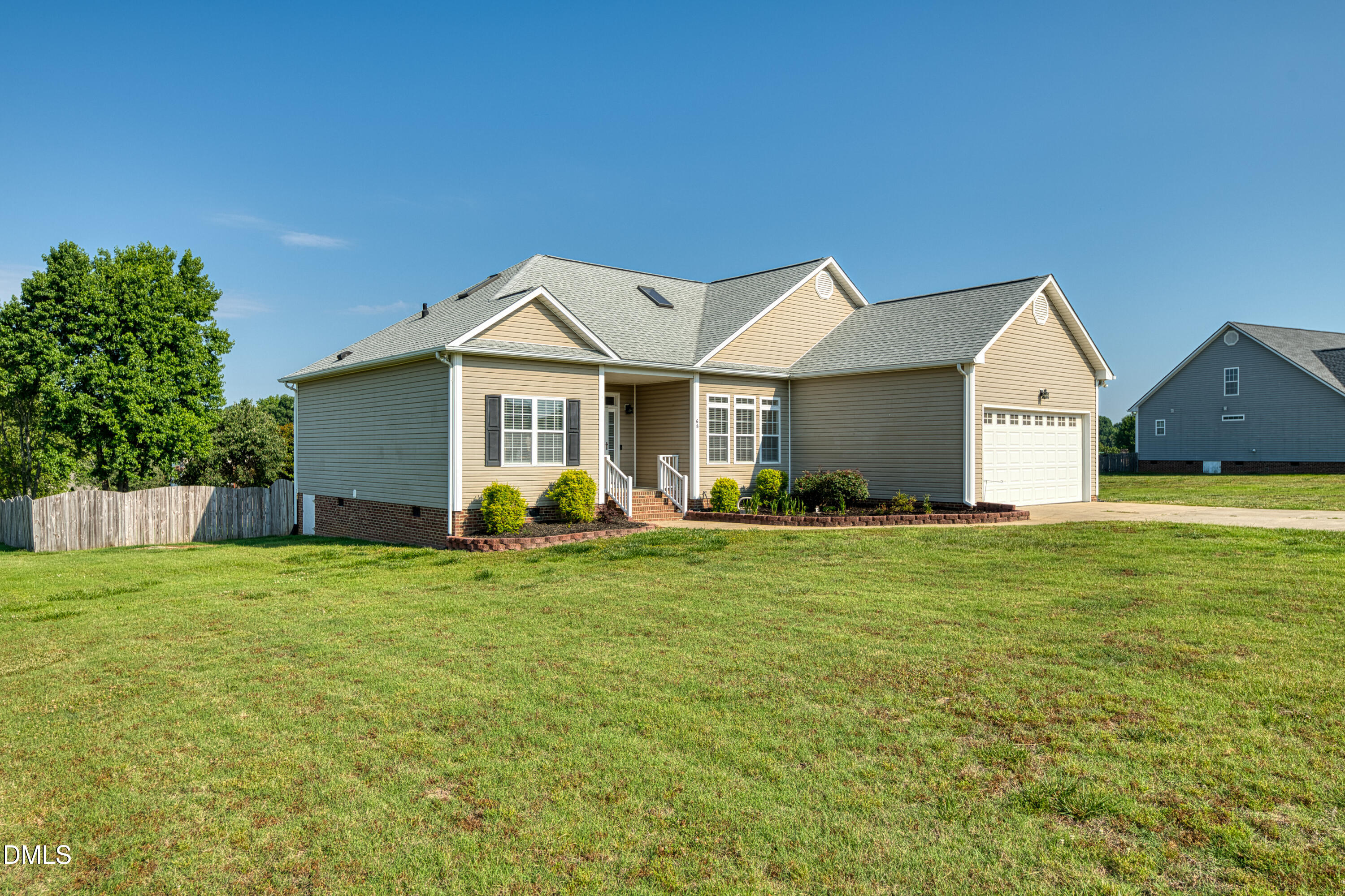 68 Longhorn Drive Property Photo 2