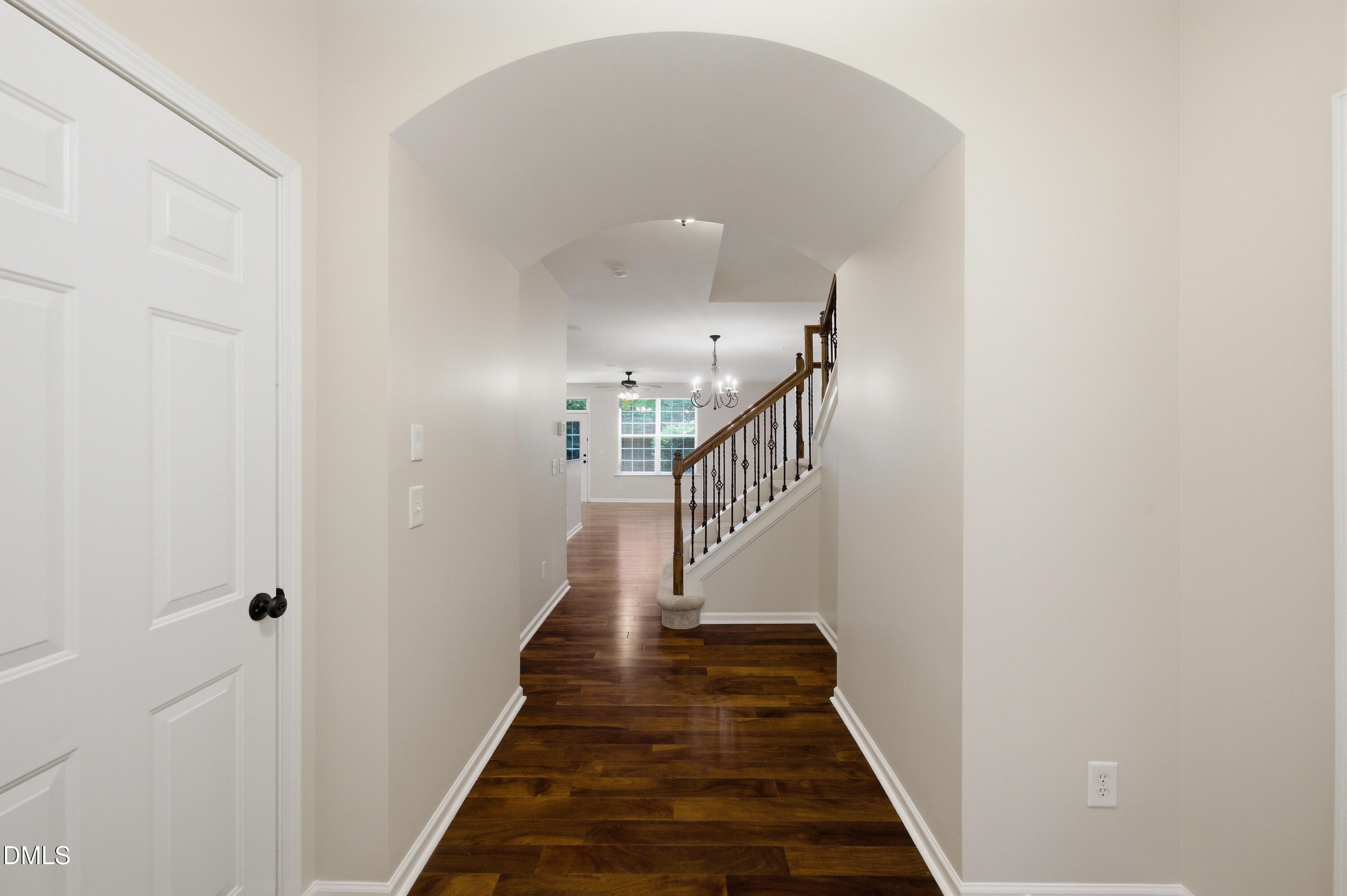 103 Longchamp Lane Property Photo 4