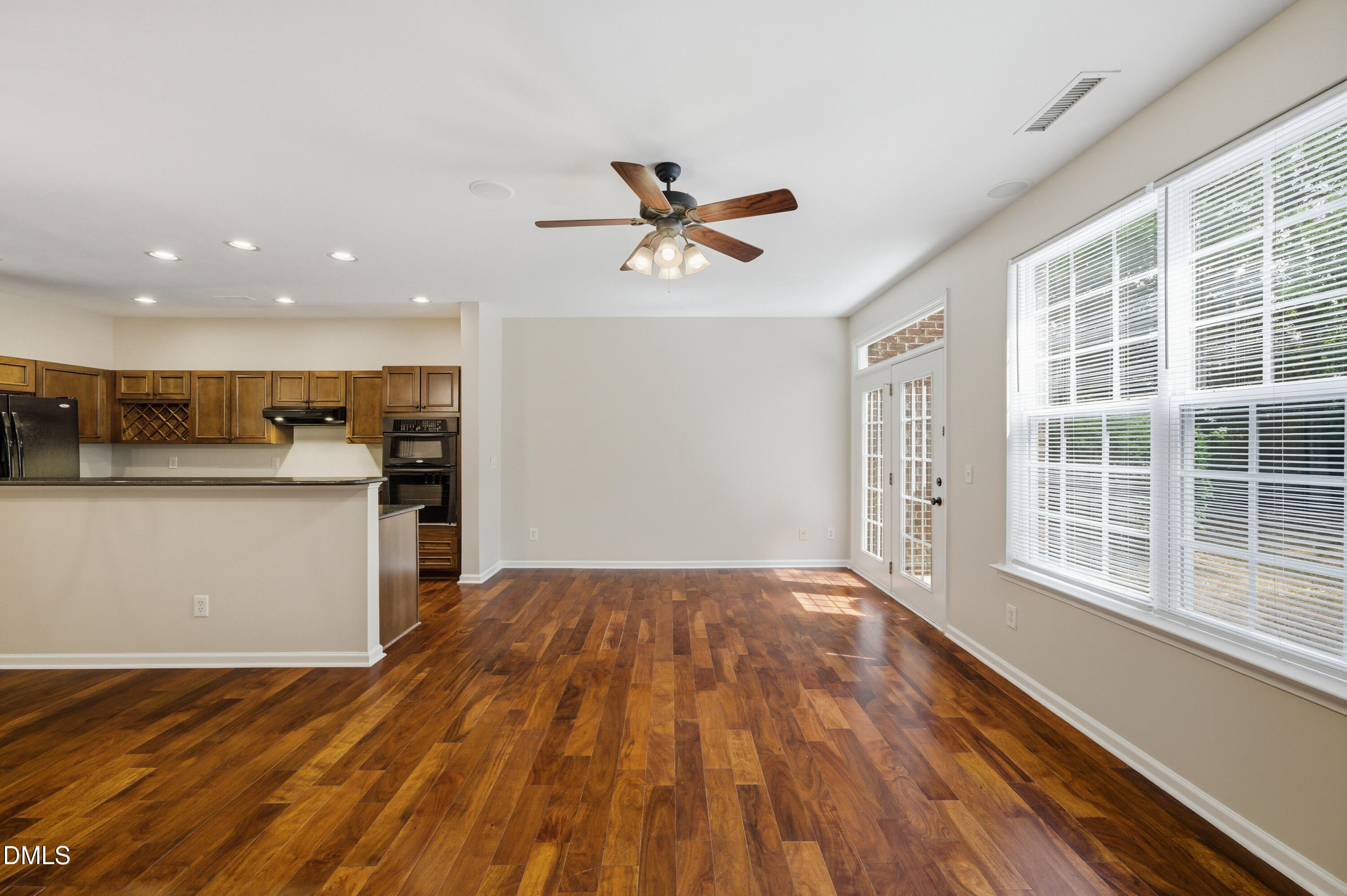 103 Longchamp Lane Property Photo 10