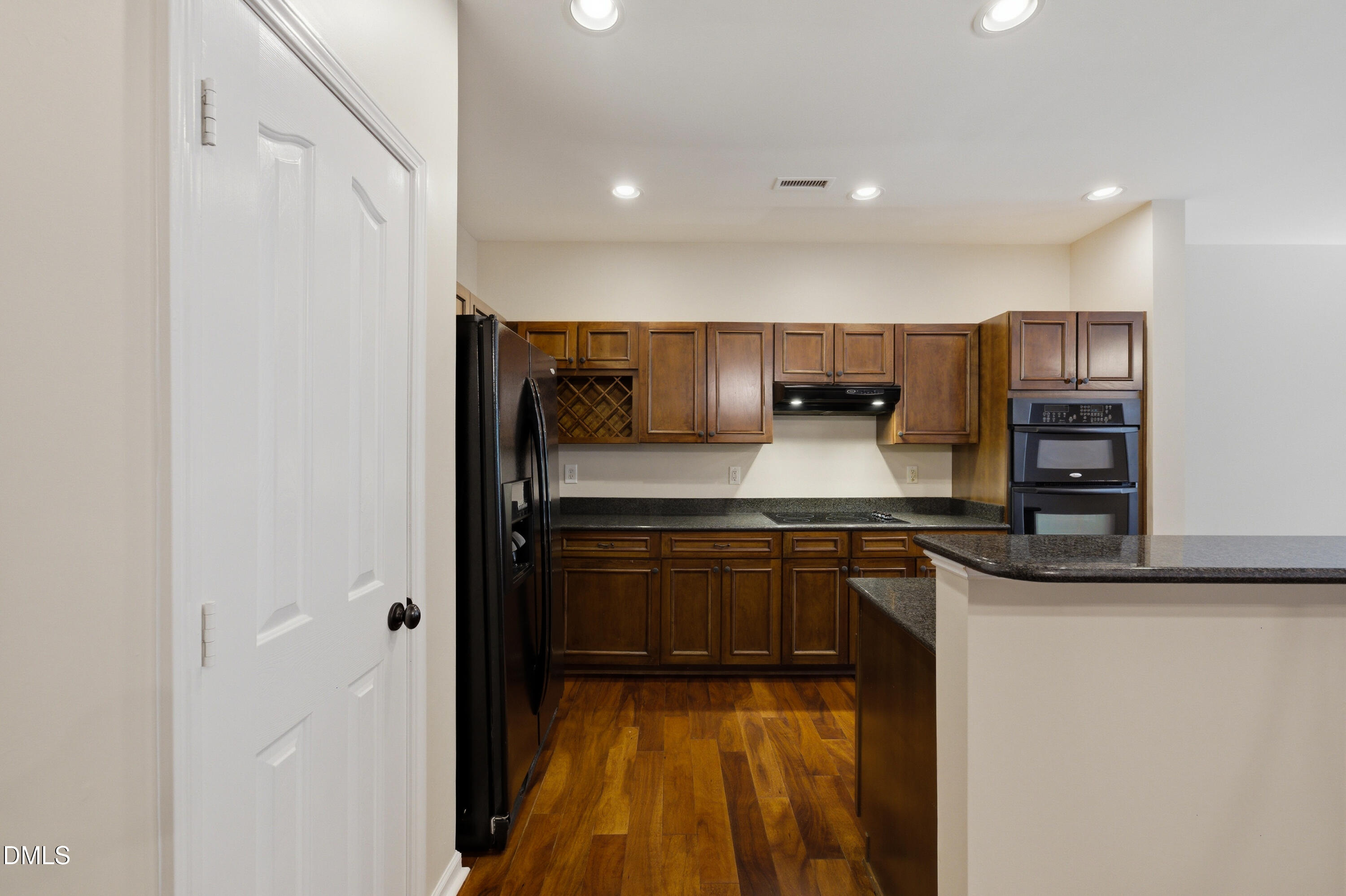 103 Longchamp Lane Property Photo 16
