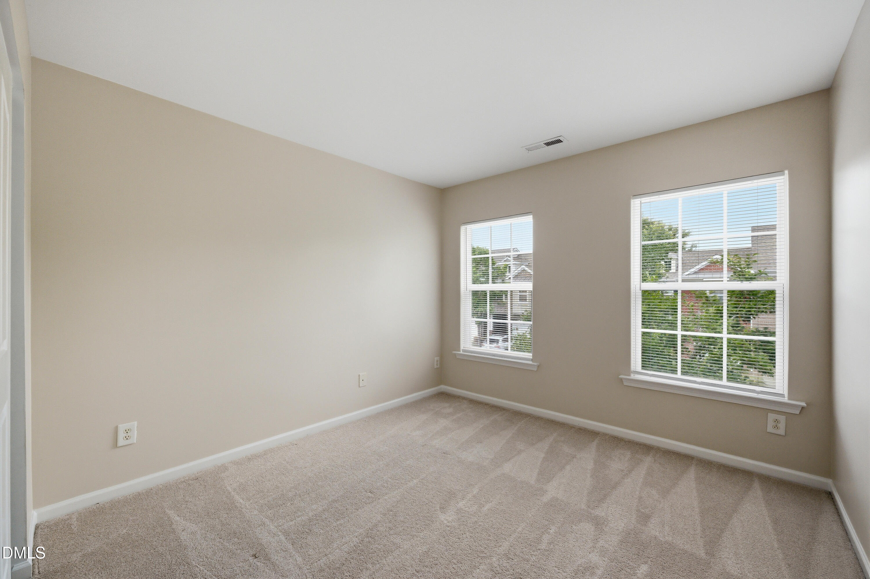 103 Longchamp Lane Property Photo 21