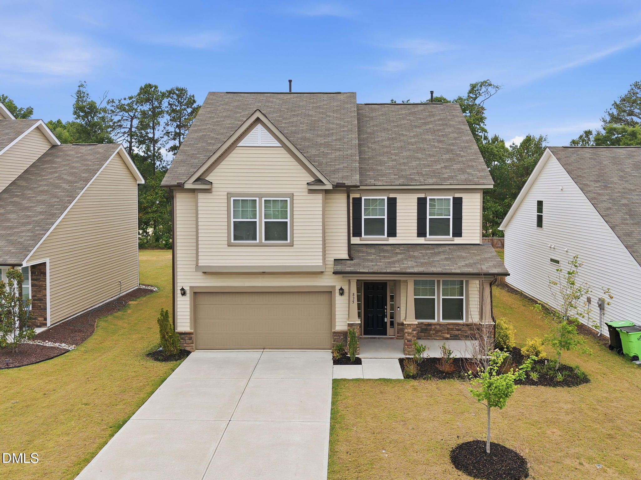 835 Golden Plum Lane Property Photo 3