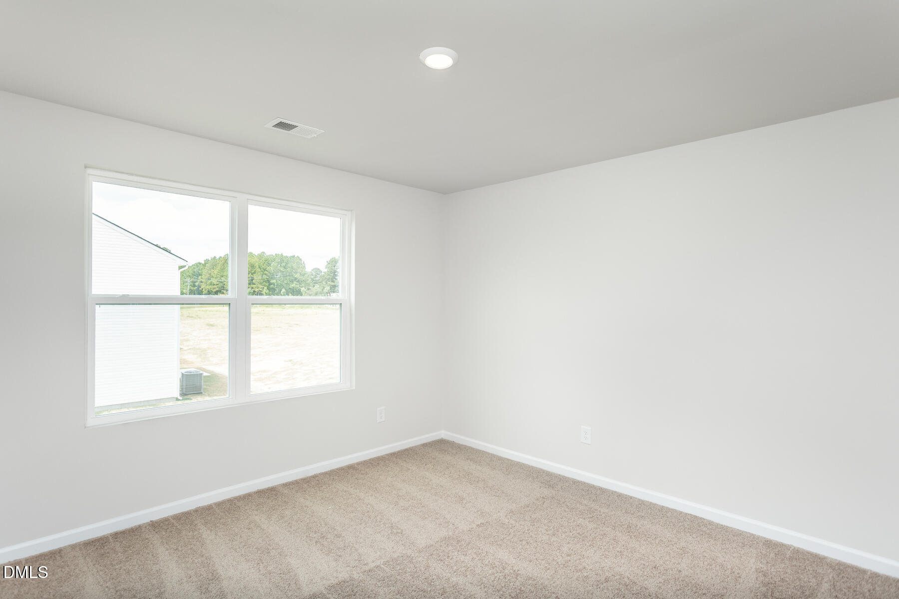 90 Foxton Place Property Photo 10
