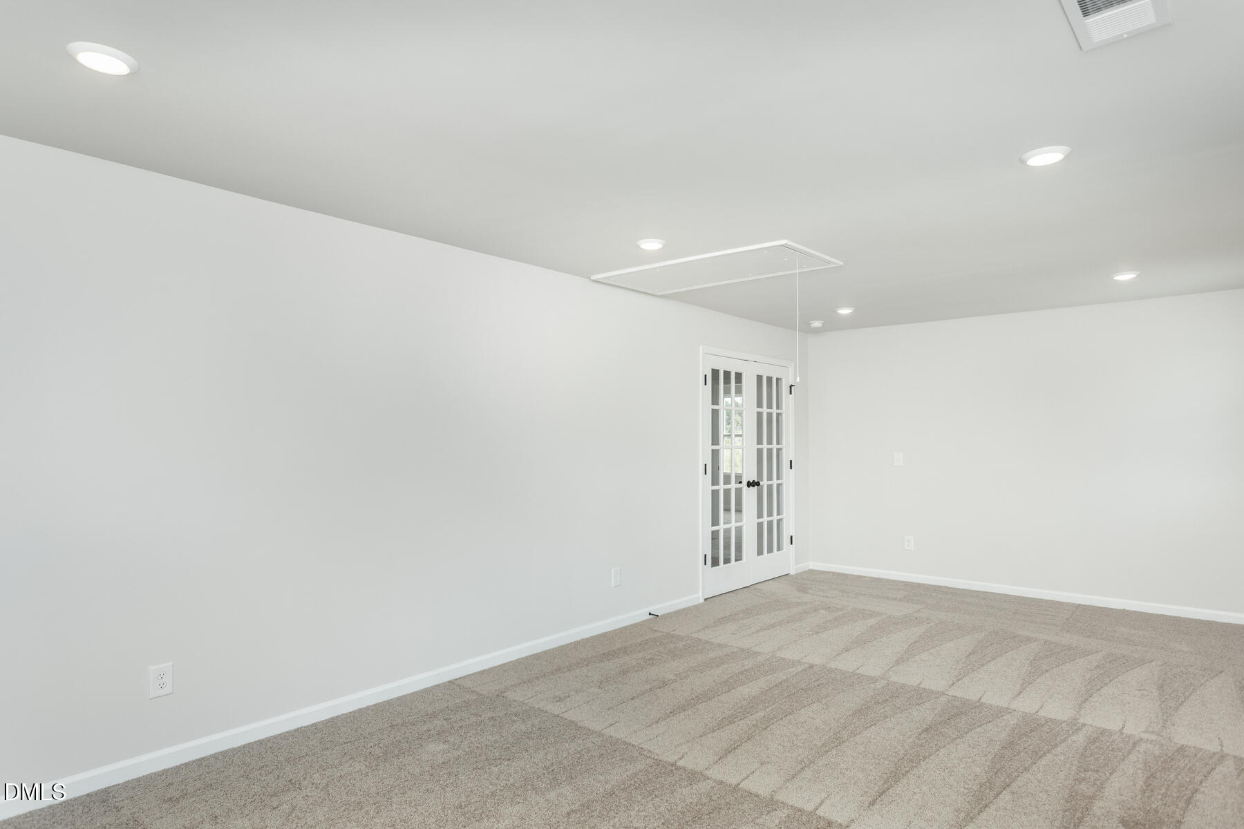 90 Foxton Place Property Photo 15