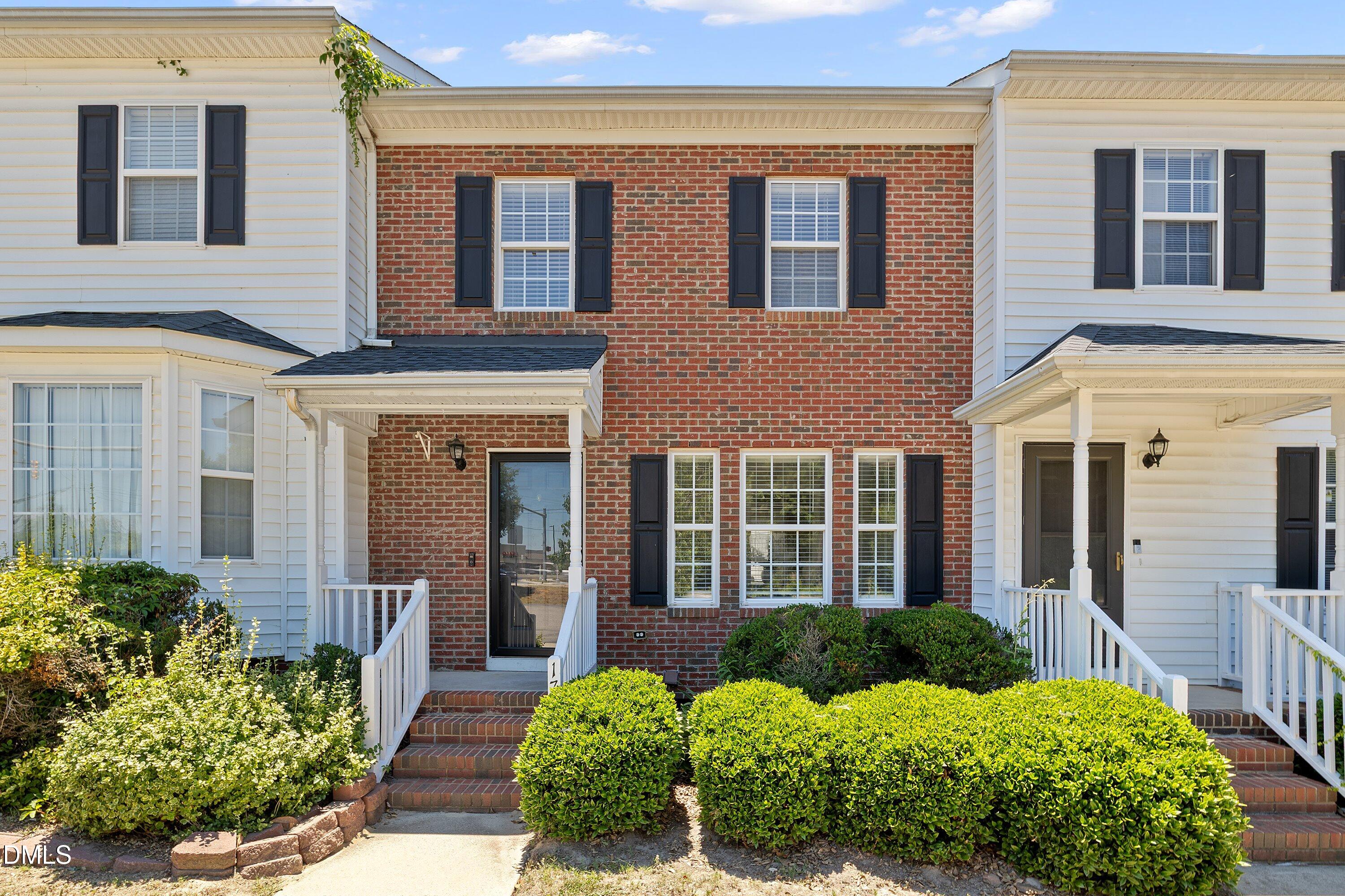 1707 Stroll Circle Property Photo 1